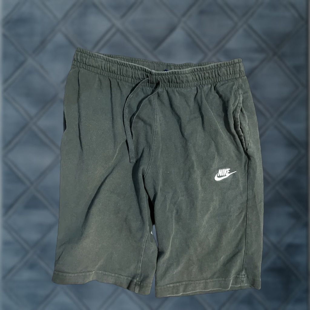 Nike Nike Shorts Men M Lounge Casual Pull On Drawstring 804419-332 Green Size US 31 - 1 Thumbnail