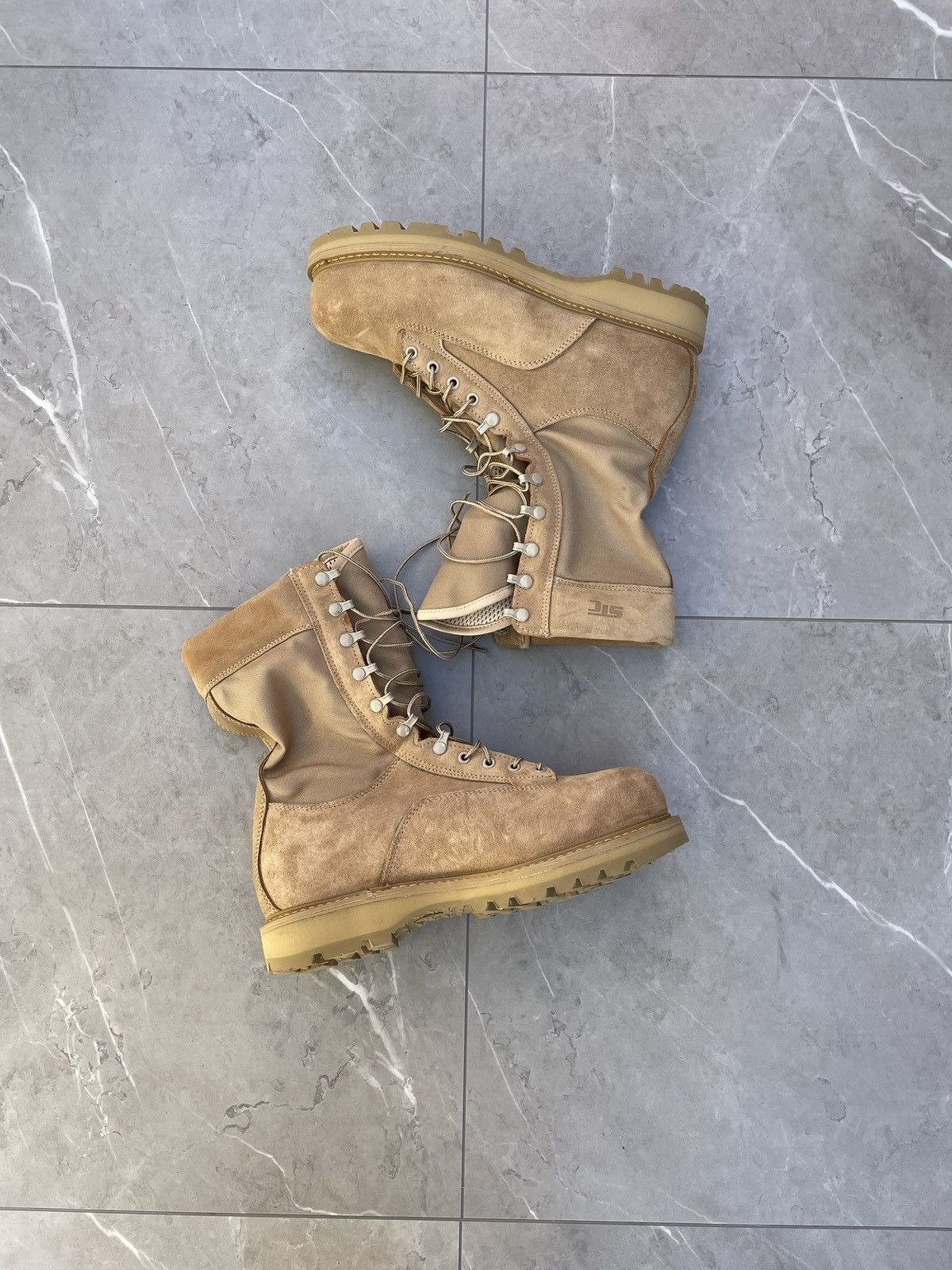 Vintage Vintage Military Tan Desert Combat Boots Size US 12 / EU 45 - 1 Thumbnail