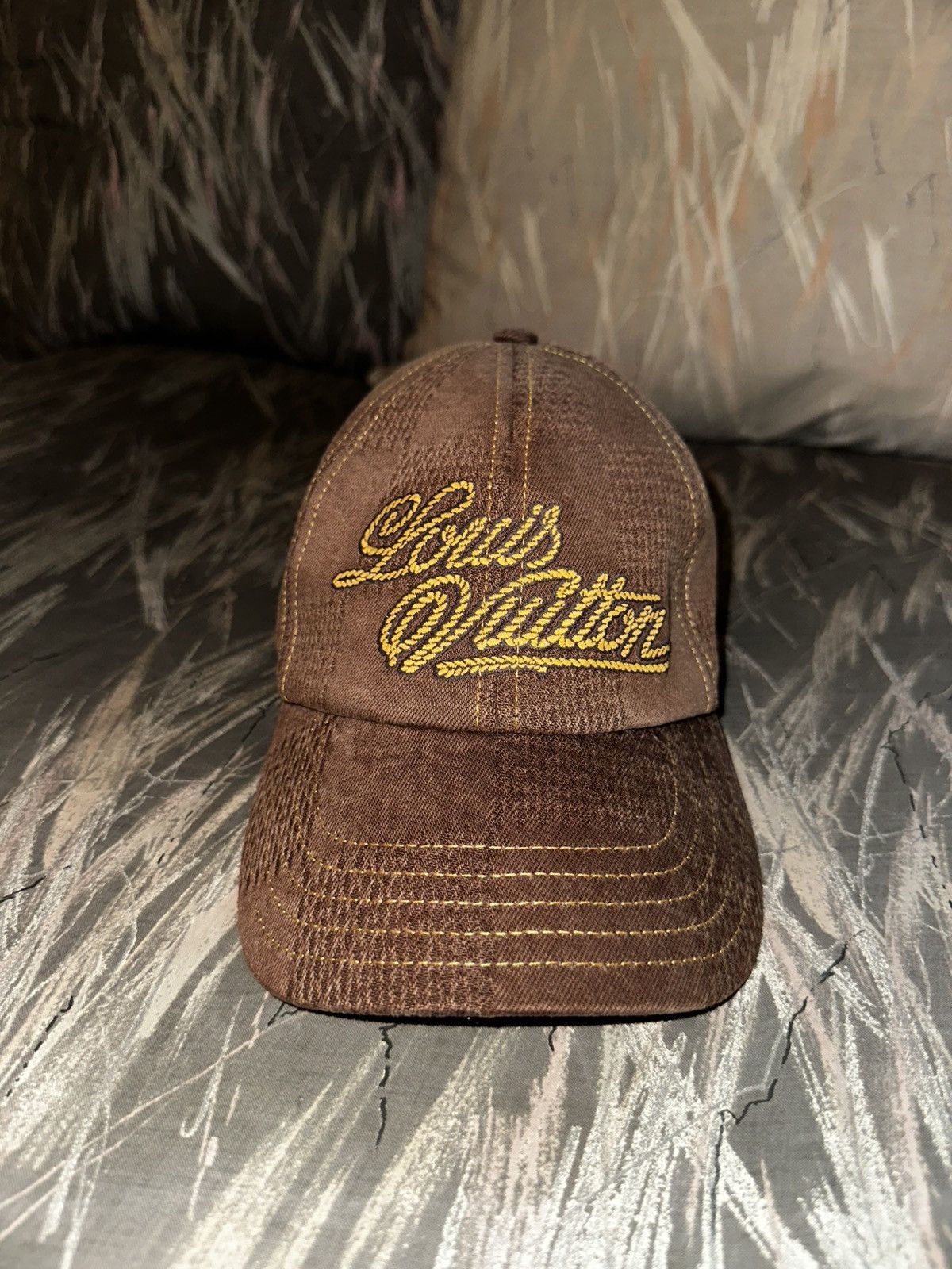 Louis Vuitton Louis Vuitton Damier hat Size ONE SIZE - 14 Thumbnail