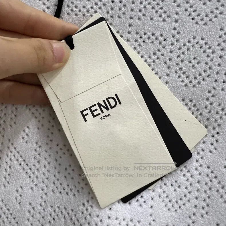 Fendi Fendi White Cutout Logo High-Neck Sweater Size S / US 4 / IT 40 - 3 Thumbnail