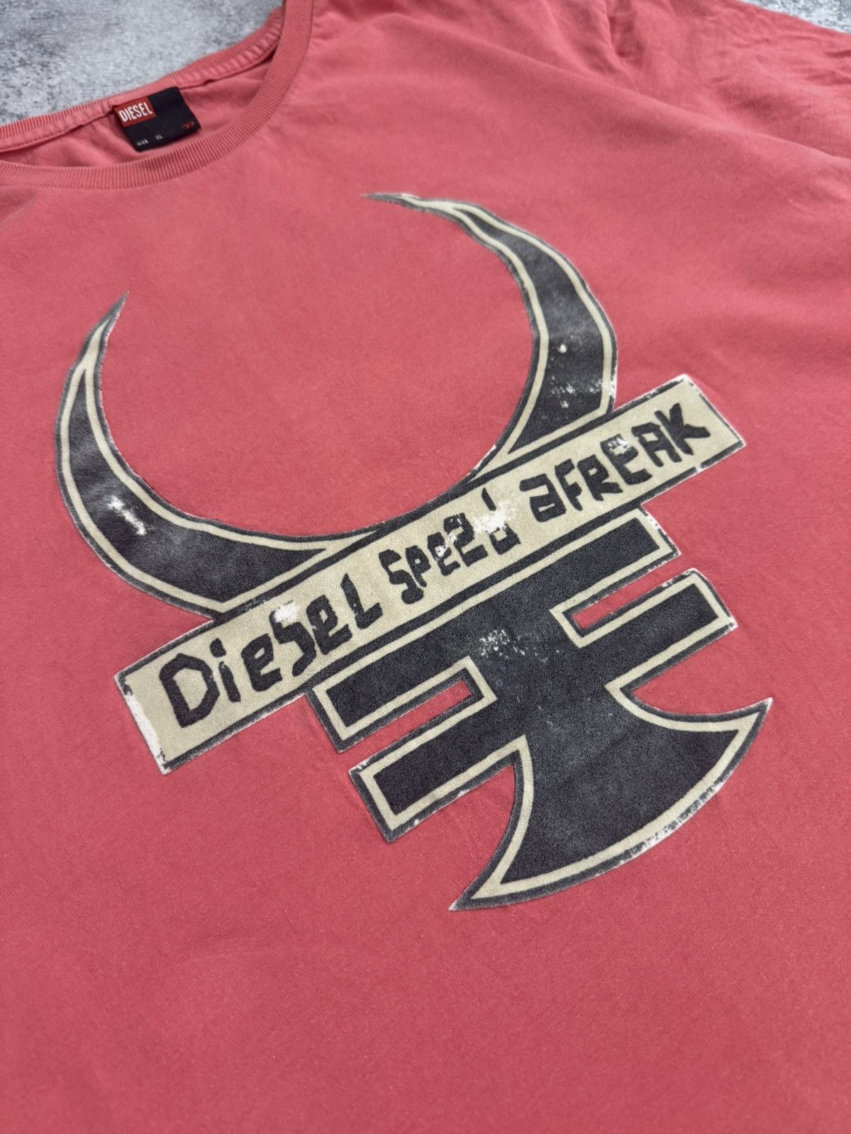 Diesel Mens Vintage Diesel T-shirt y2k distressed big logo rare 90s Size US XL / EU 56 / 4 - 2 Thumbnail