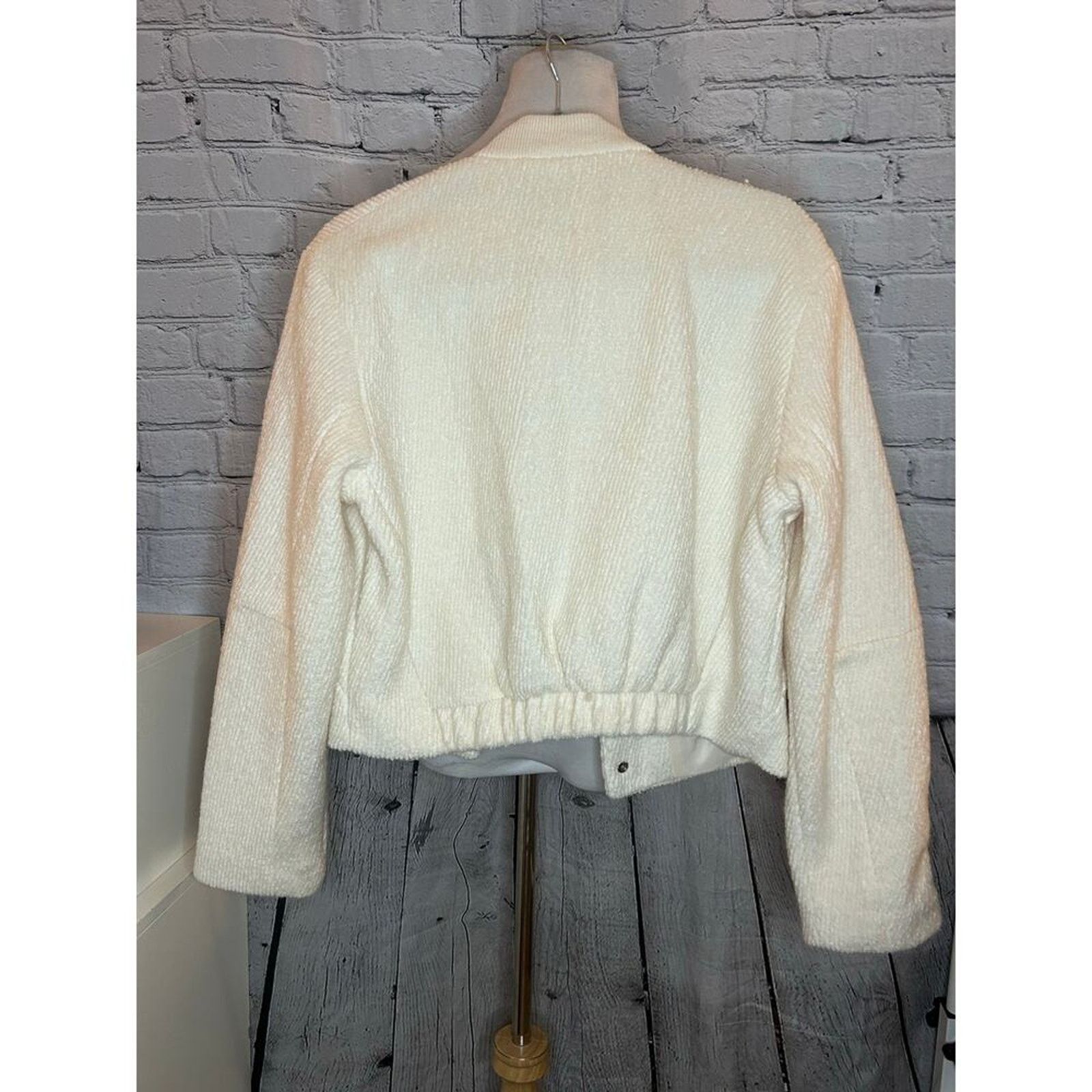Zara Nwt-Zara-SHORT BOMBER JACKET-XS Size XS / US 0-2 / IT 36-38 - 7 Thumbnail
