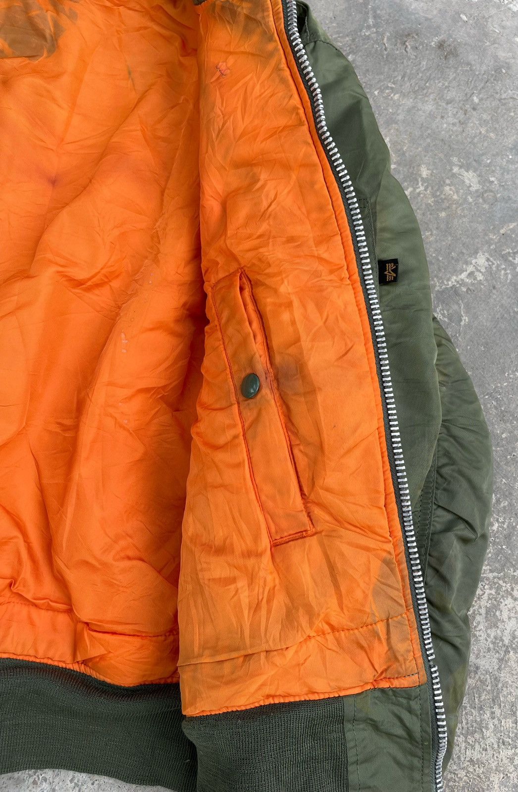 Alpha Industries 🔥Vintage Alpha Industries Ma-1 Flight Bomber Jacket Size US M / EU 48-50 / 2 - 15 Thumbnail