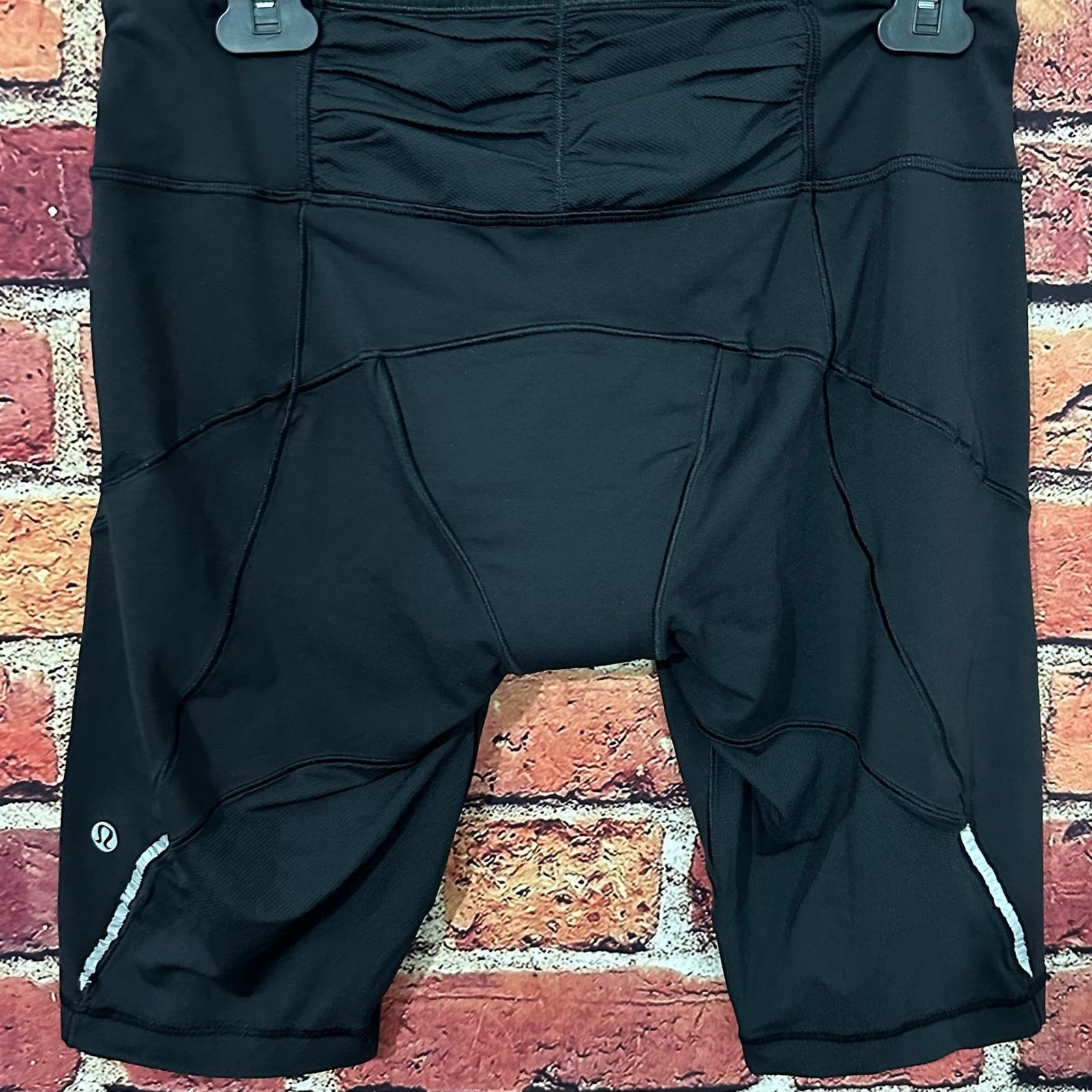 Lululemon Lululemon cycling biker shorts with padding Size 32" / US 10 / IT 46 - 6 Thumbnail