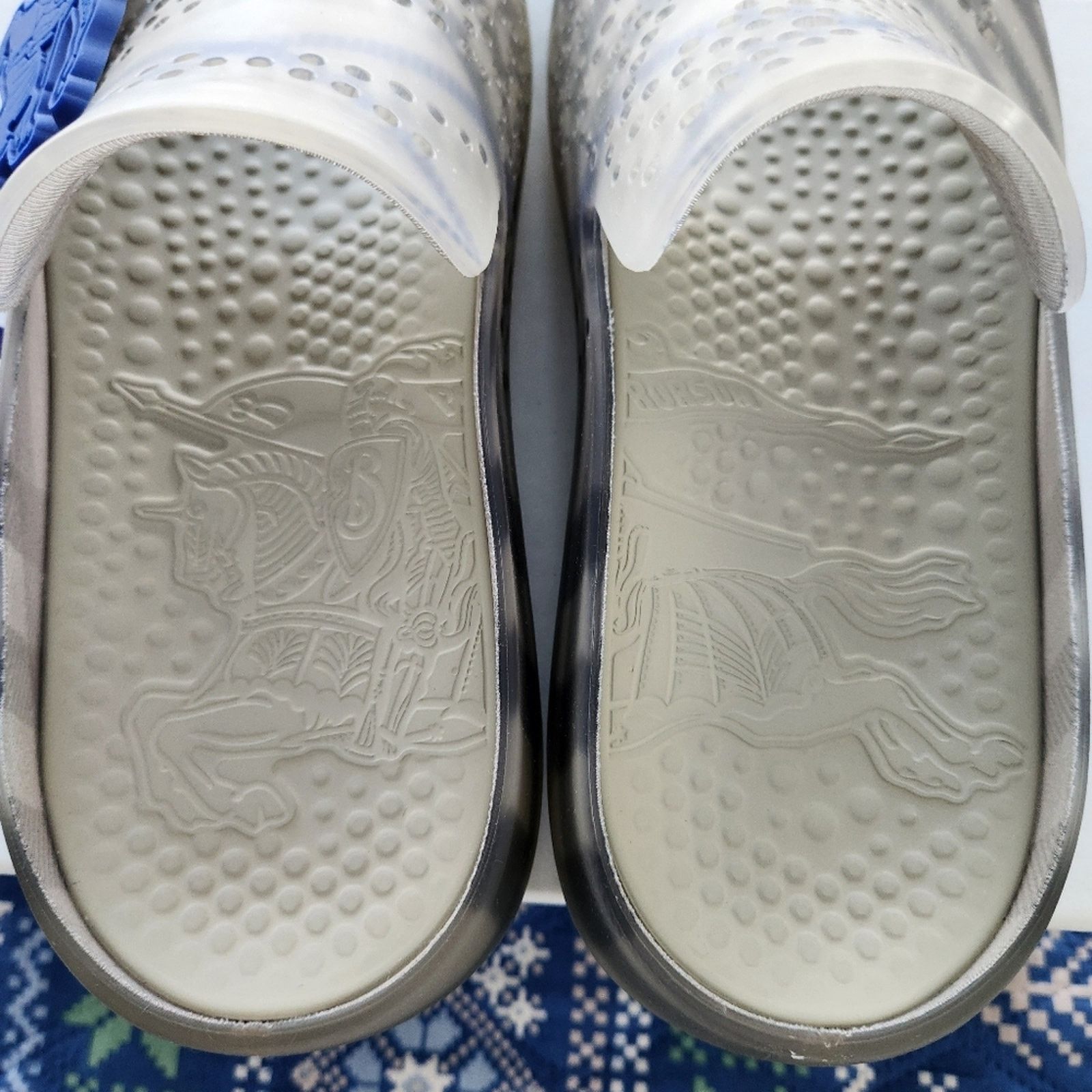 Burberry Authentic Burberry Stingray Check Slide Sandals 42 Unisex Size US 9 / EU 42 - 4 Thumbnail