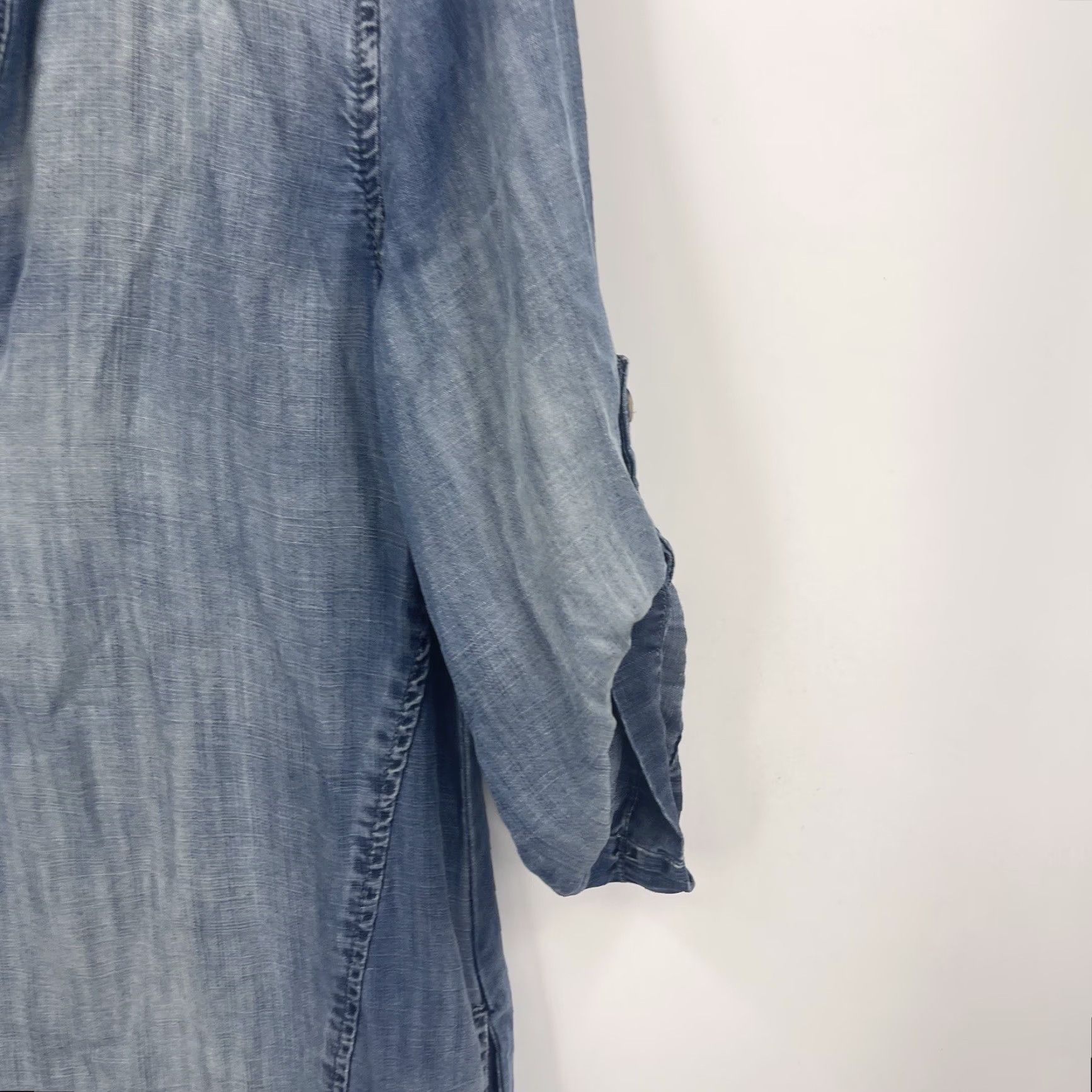 Bella Dahl Bella Dahl Shirt Dress Womens XS Blue Chambray Tencel Roll Tab Sleeve Short Bohemian, Classic, Casual Womens XS Shirt Dress Size XS / US 0-2 / IT 36-38 - 7 Thumbnail