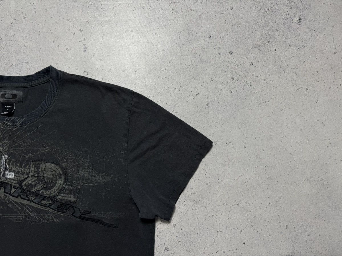 Oakley Oakley Vintage Big Logo T-Shirt Size US L / EU 52-54 / 3 - 2 Thumbnail