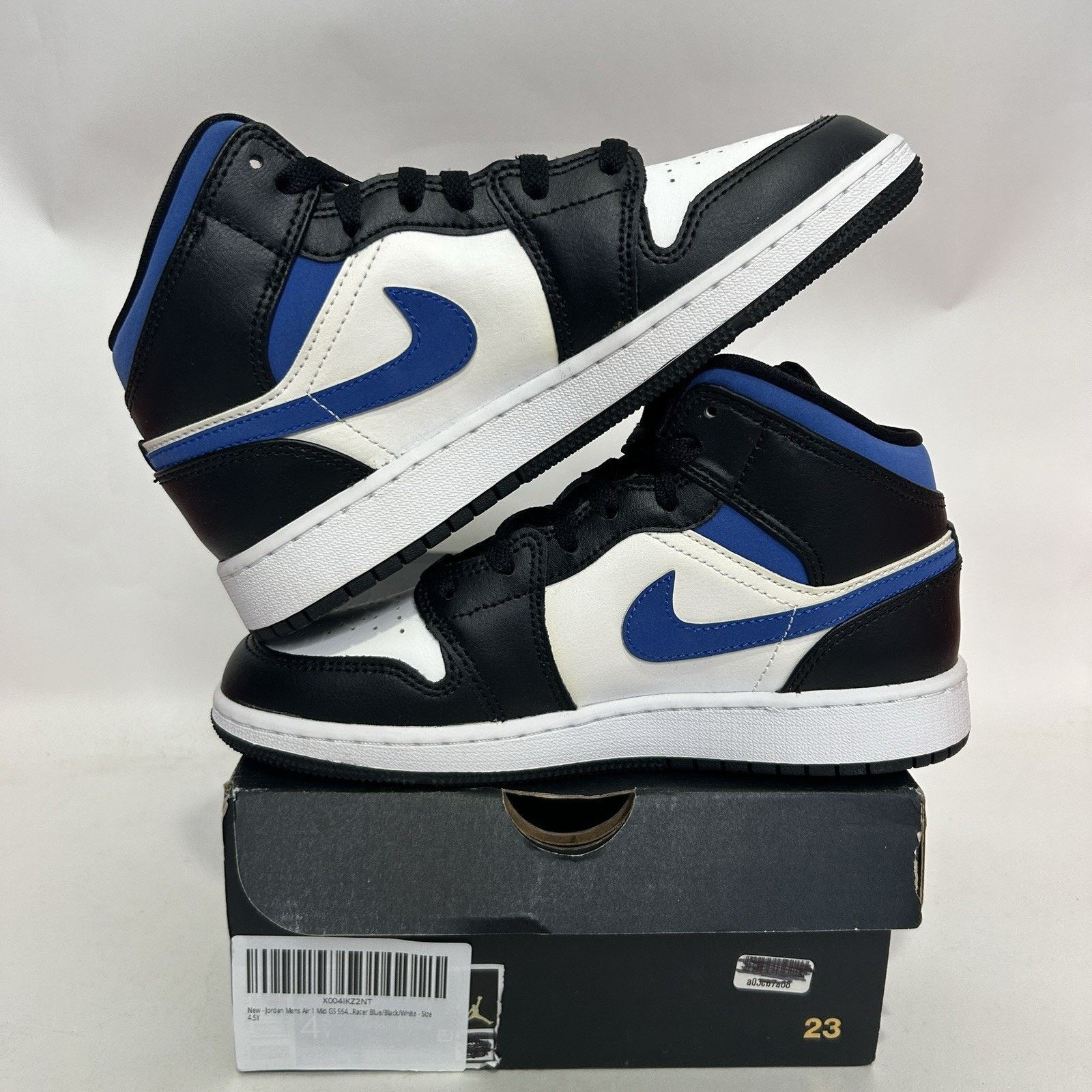 Nike Nike Air Jordan 1 Retro Mid GS “Racer Blue” 554725-140 Size US 6 / IT 36 - 3 Thumbnail