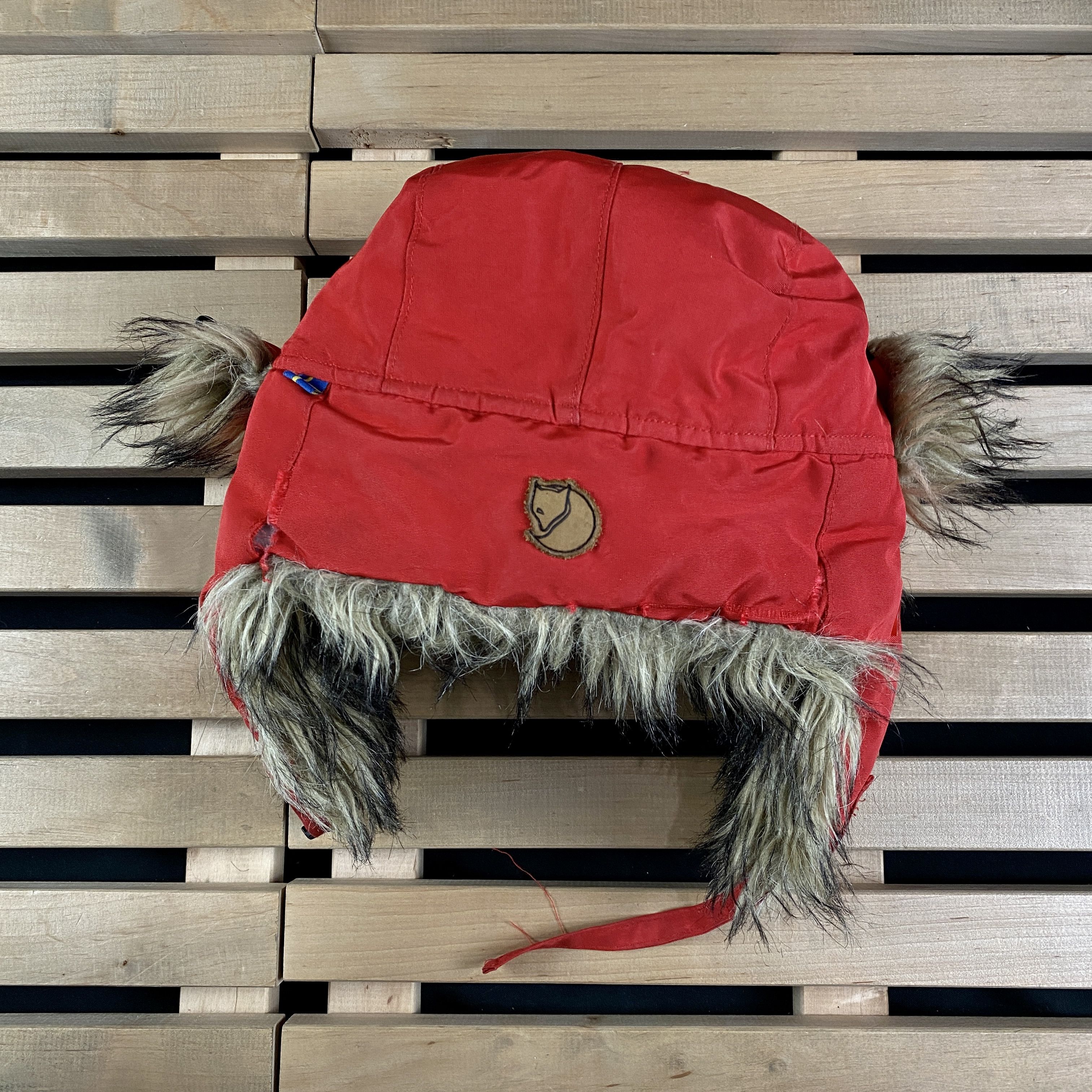 Fjallraven Mens Fur Lined Hat With Ear Flaps Fjallraven Size S Size 30 - 1 Thumbnail