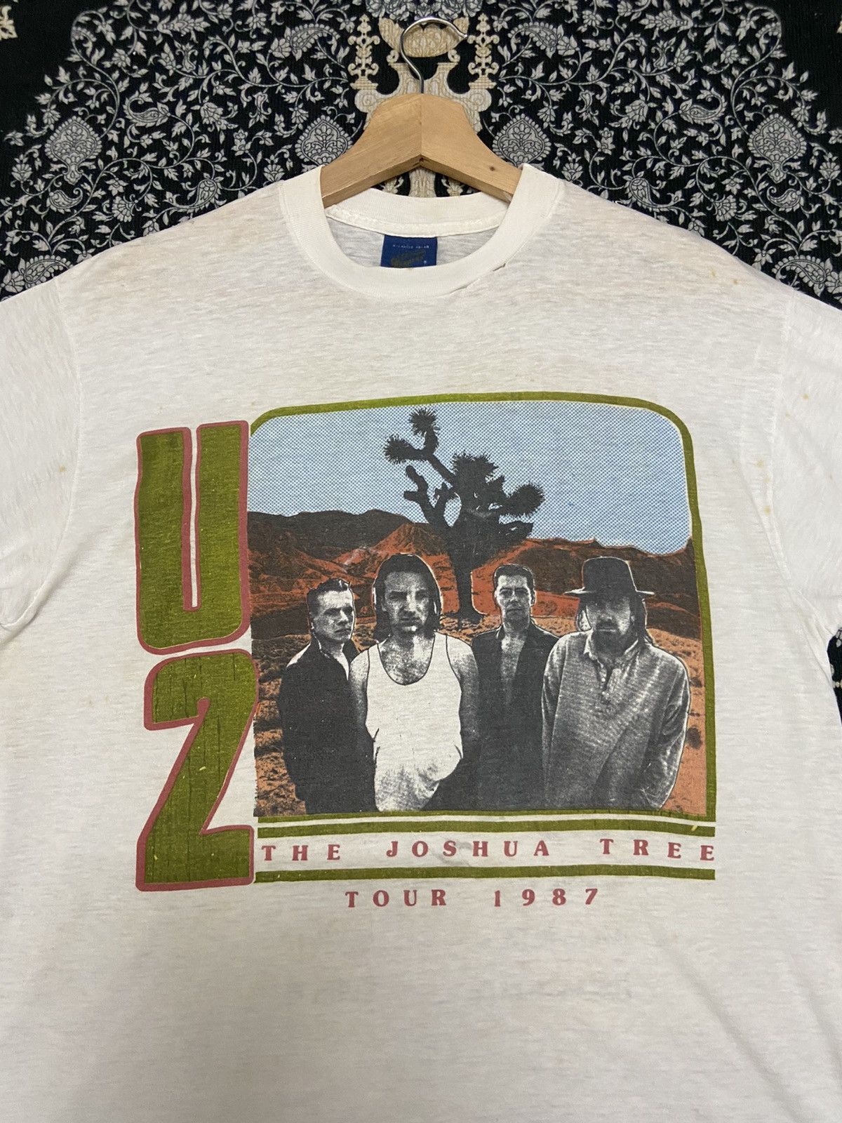 Band Tees Vtg Trashed 80s U2 Band The Joshua Tree World Tour Size US XL / EU 56 / 4 - 3 Thumbnail
