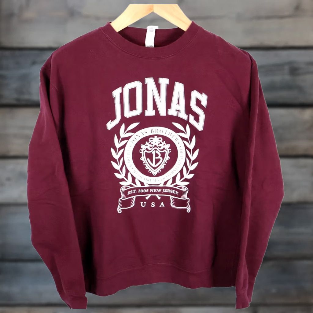 Vintage Jonas Brothers 2021 Tour Sweatshirt Adult Medium Red White Graphic Crewneck - Vintage Size M / US 6-8 / IT 42-44 - 1 Thumbnail