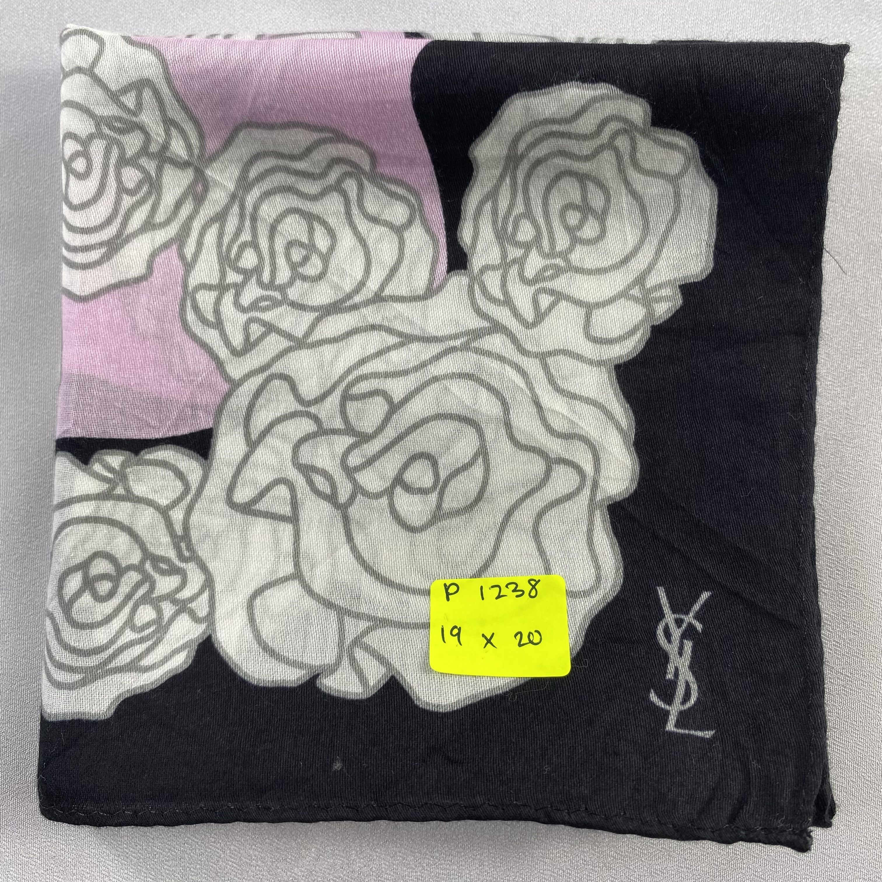 Vintage Yves Saint Laurent Handkerchief / Neckerchief-P1238 Size ONE SIZE - 5 Thumbnail
