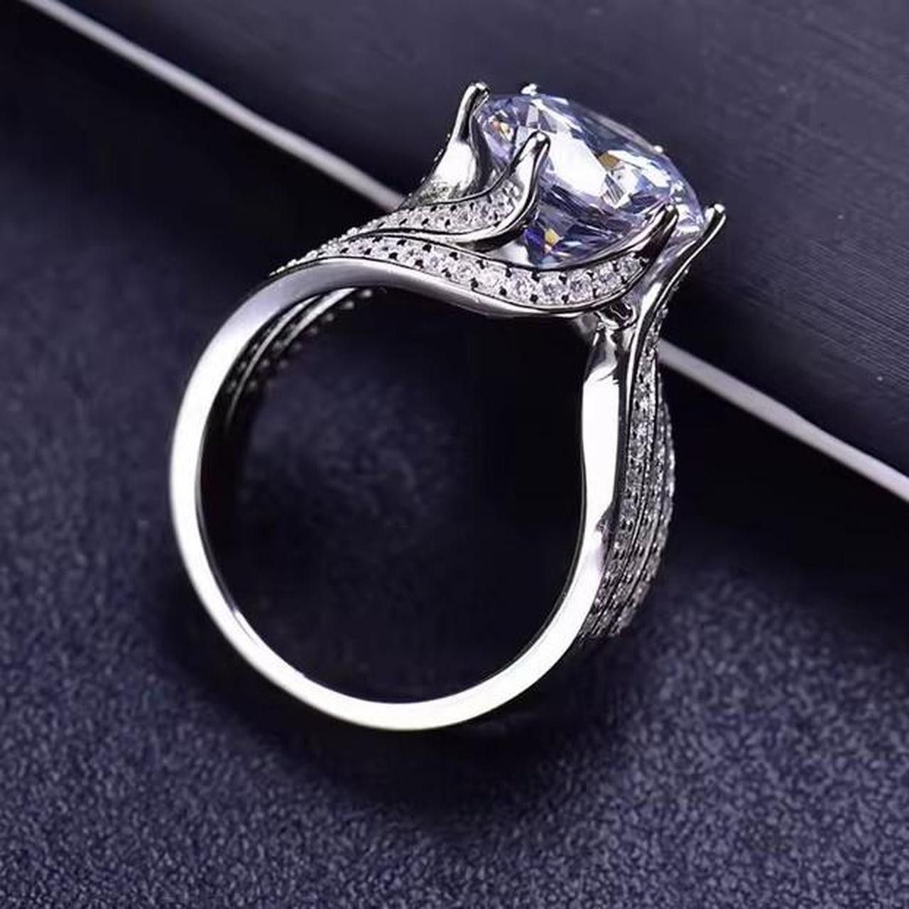 Other Size 8 14k white gold 4.5ct round brilliant solitaire ring Size ONE SIZE - 3 Thumbnail