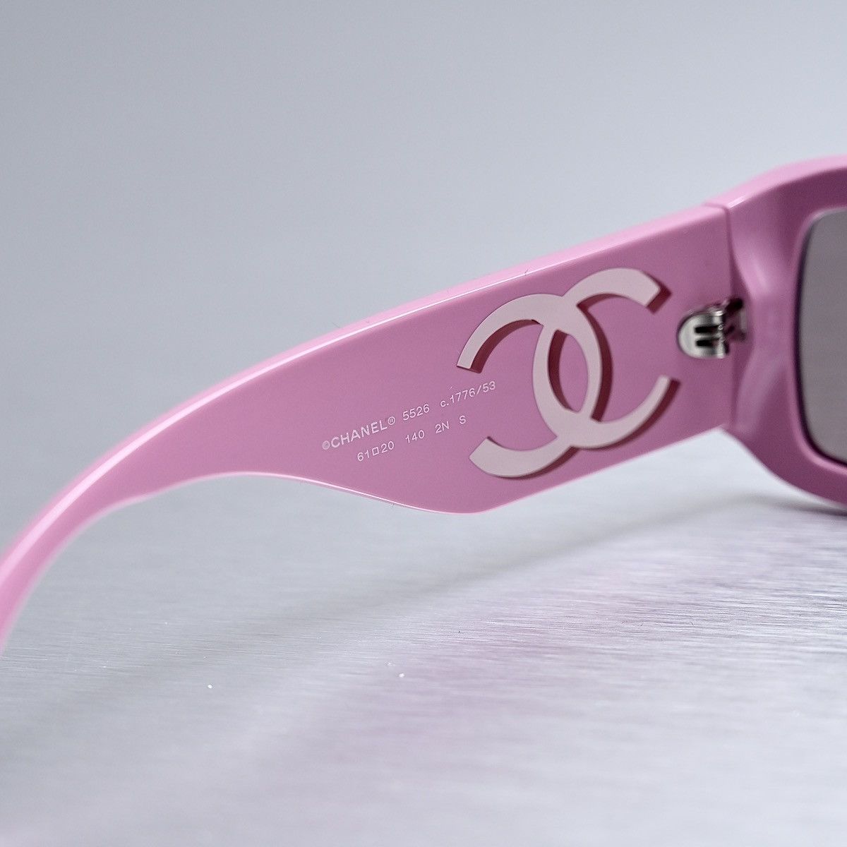 Chanel CHANEL 0CH5526 SUNGLASSES Size ONE SIZE - 4 Thumbnail
