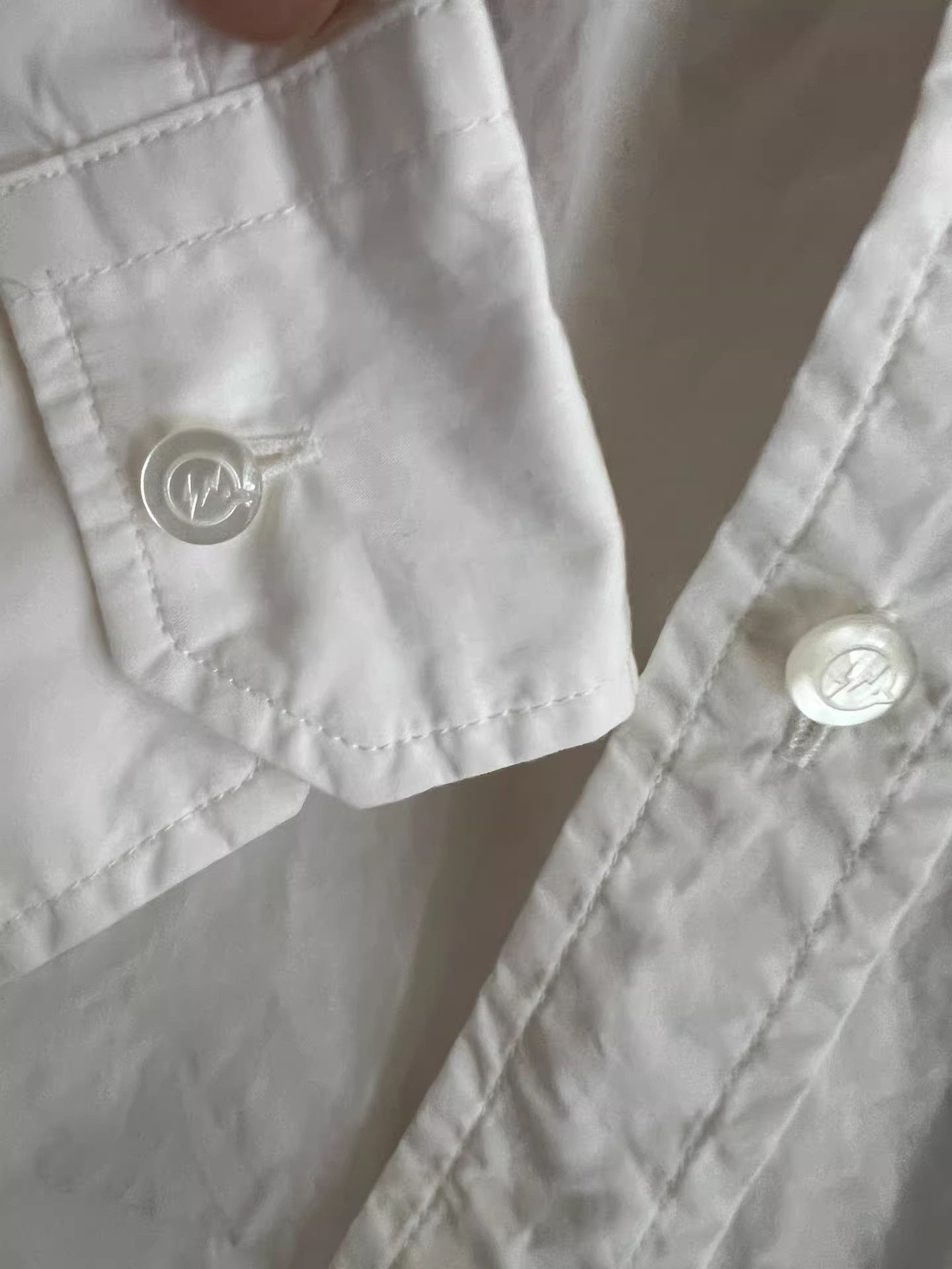 Vanquish VANQUISH&FRAGMENT White Long-Sleeve Shirt Size US M / EU 48-50 / 2 - 4 Thumbnail