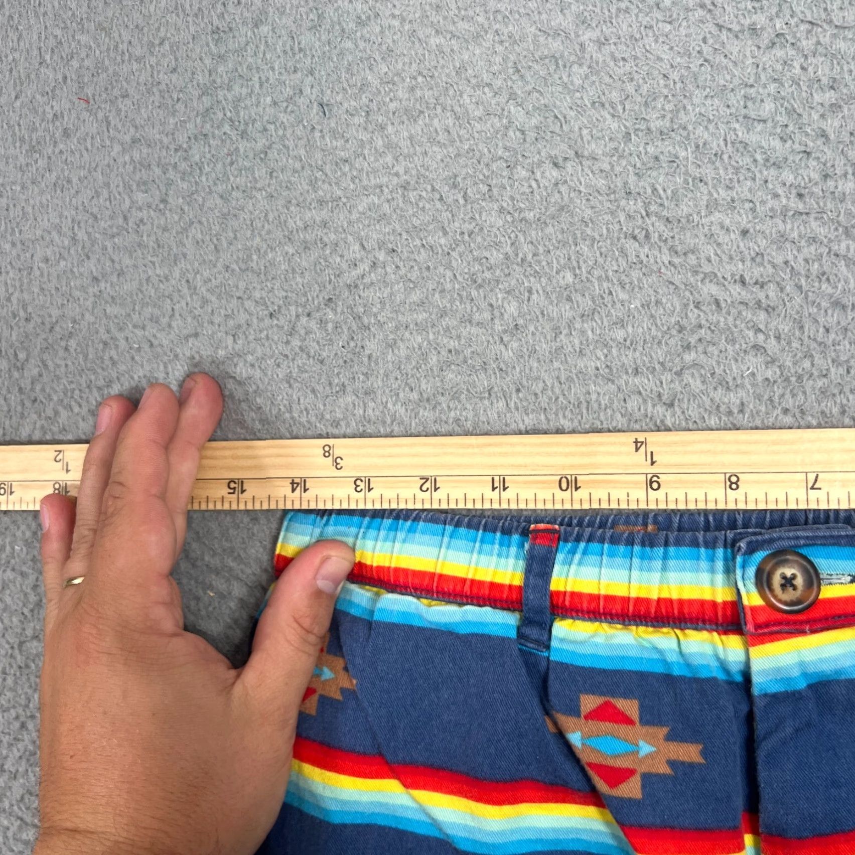 Chubbies Chubbies Shorts Men's L Blue Aztec Striped 5" Inseam Casual Stretch Size US 33 - 5 Thumbnail