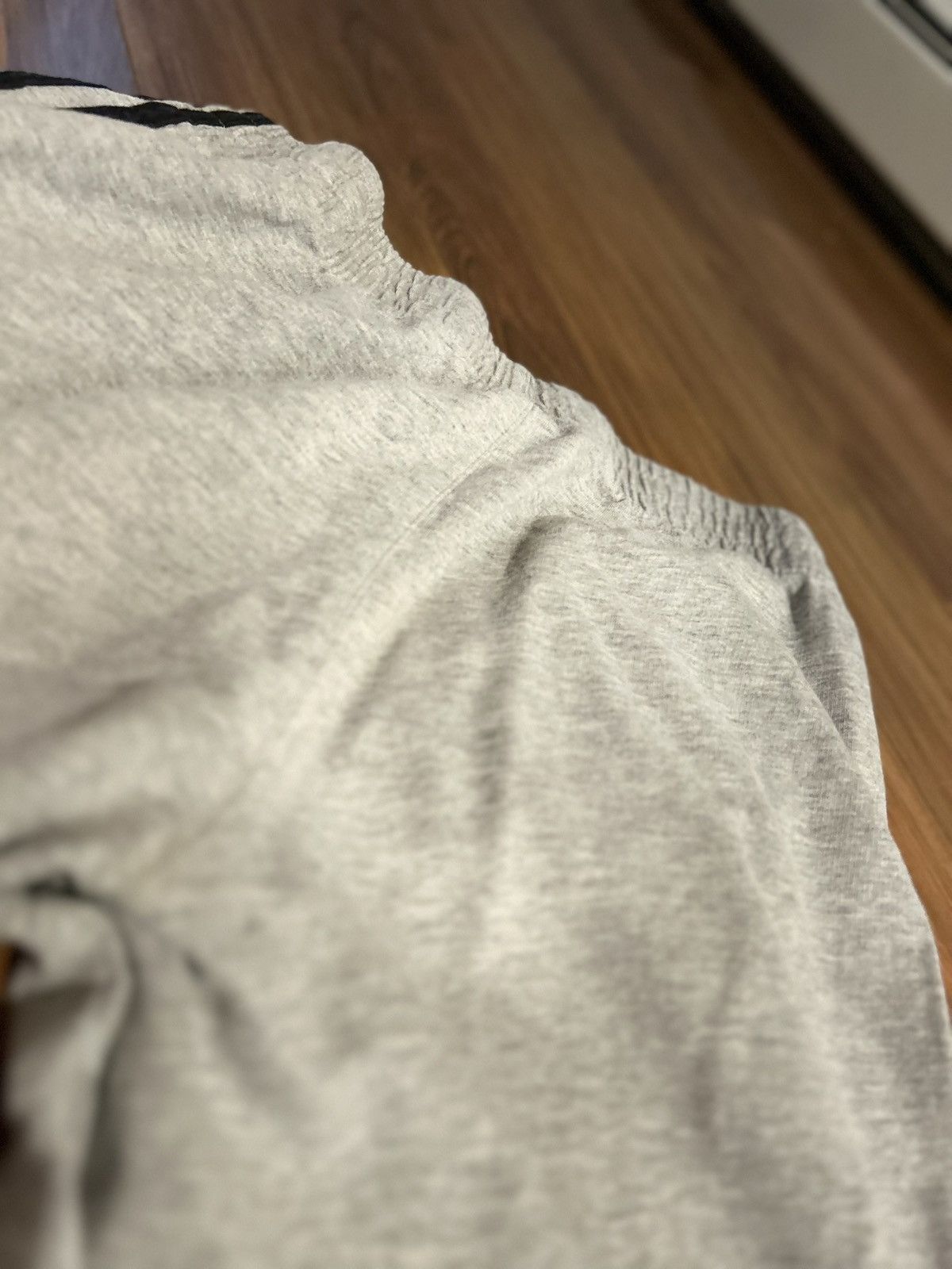 Adidas Adidas 3 Stripe Joggers Size 34" / US 12 / IT 48 - 6 Thumbnail