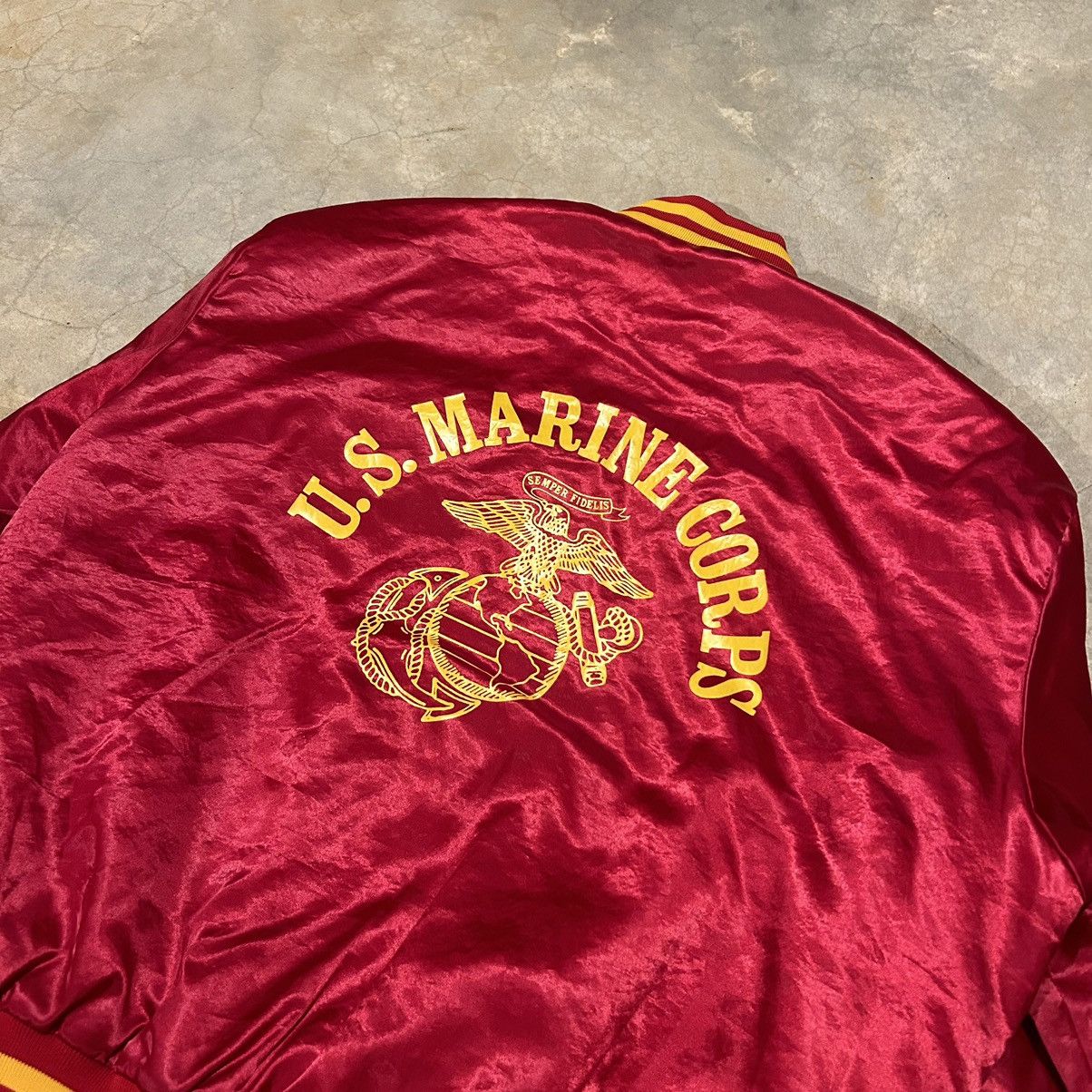 Vintage Crazy Vintage 80s US Marines Swingster Satin Bomber Jacket Size US XL / EU 56 / 4 - 8 Thumbnail
