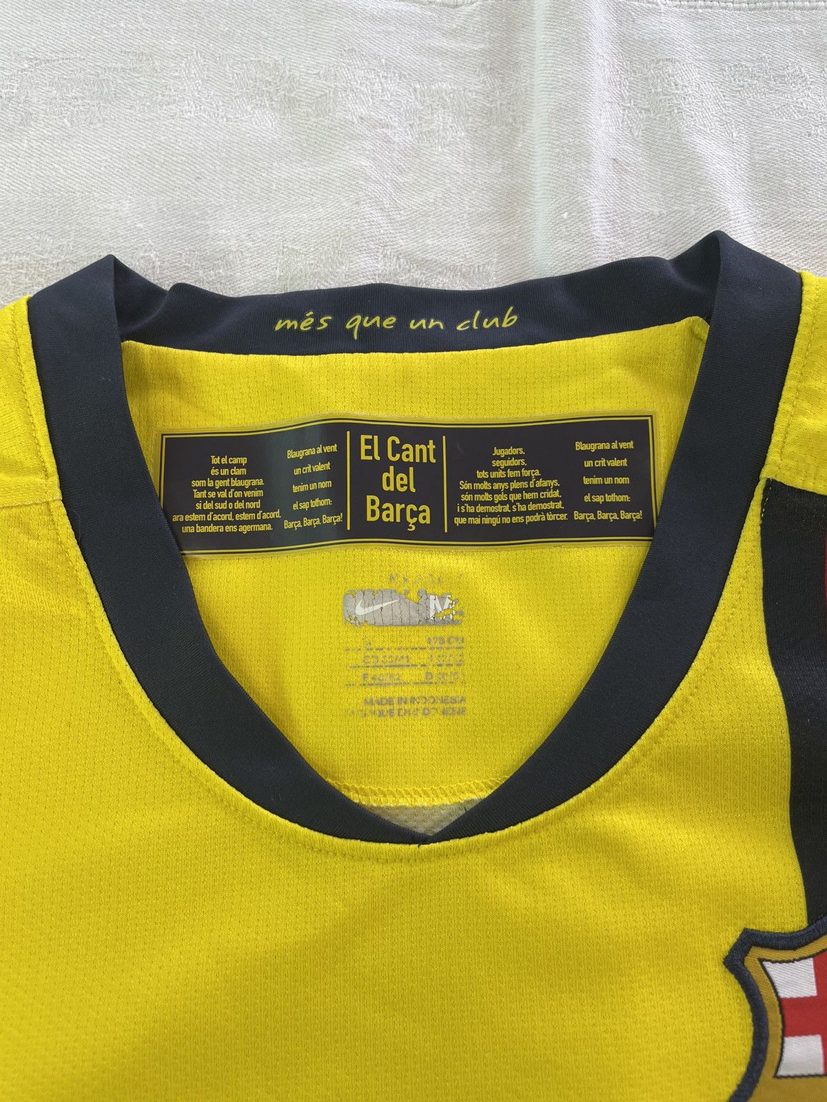 Nike Barcelona 2008/2009 Away Football Shirt Nike Soccer Jersay Size US M / EU 48-50 / 2 - 7 Thumbnail