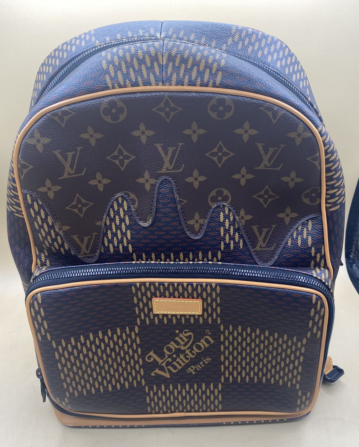 Louis Vuitton Louis Vuitton X Nigo Campus Backpack Size ONE SIZE - 1 Thumbnail