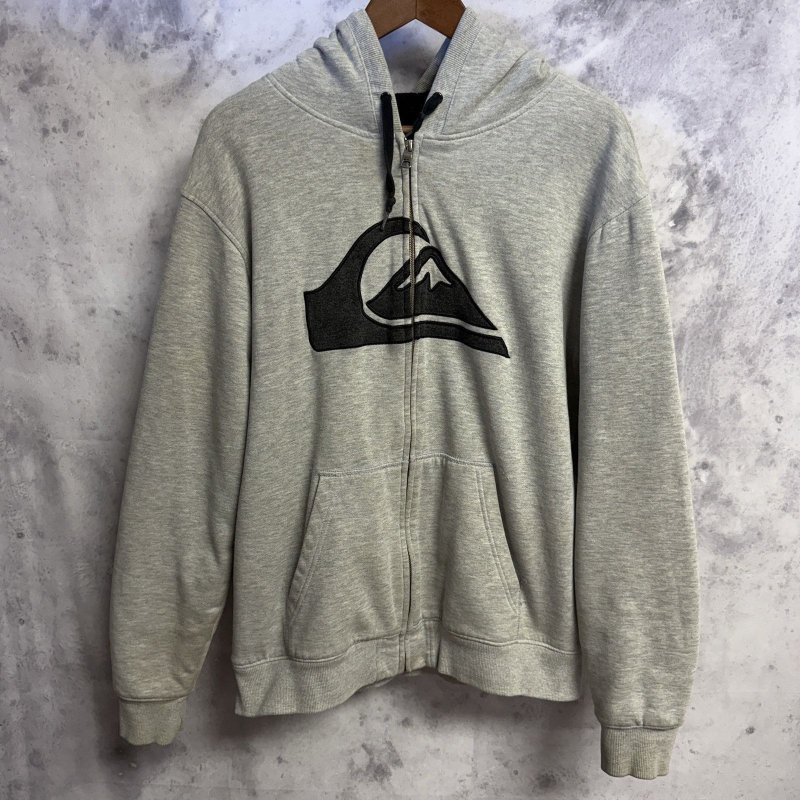 Quiksilver Vintage Y2K Quiksilver Hoodie Sweatshirt Mens L Embroidered Size US L / EU 52-54 / 3 - 1 Thumbnail