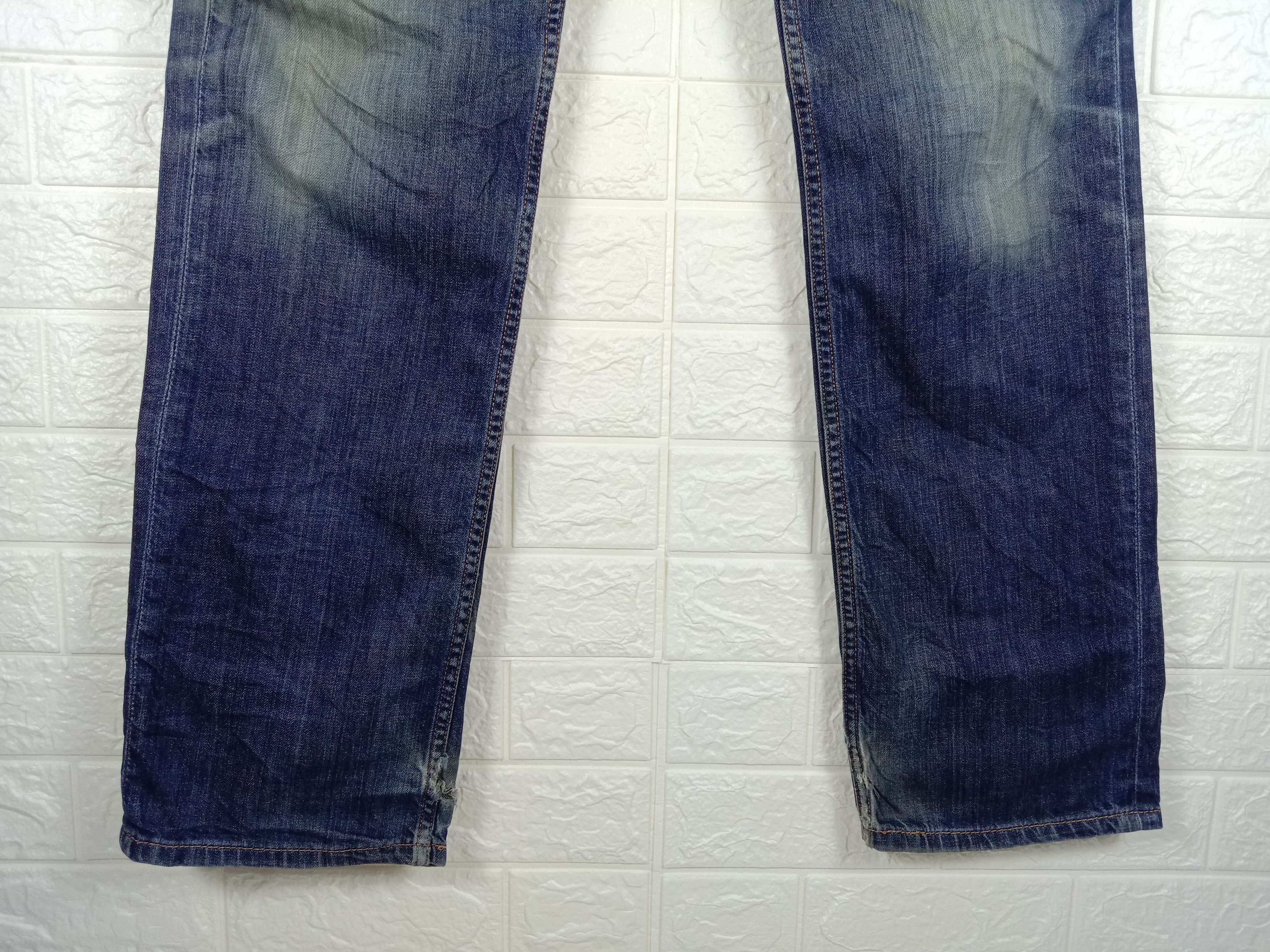 Levi's Vintage Levi's 514 Jeans Earth Tone Distressed Denim Size US 32 / EU 48 - 4 Thumbnail