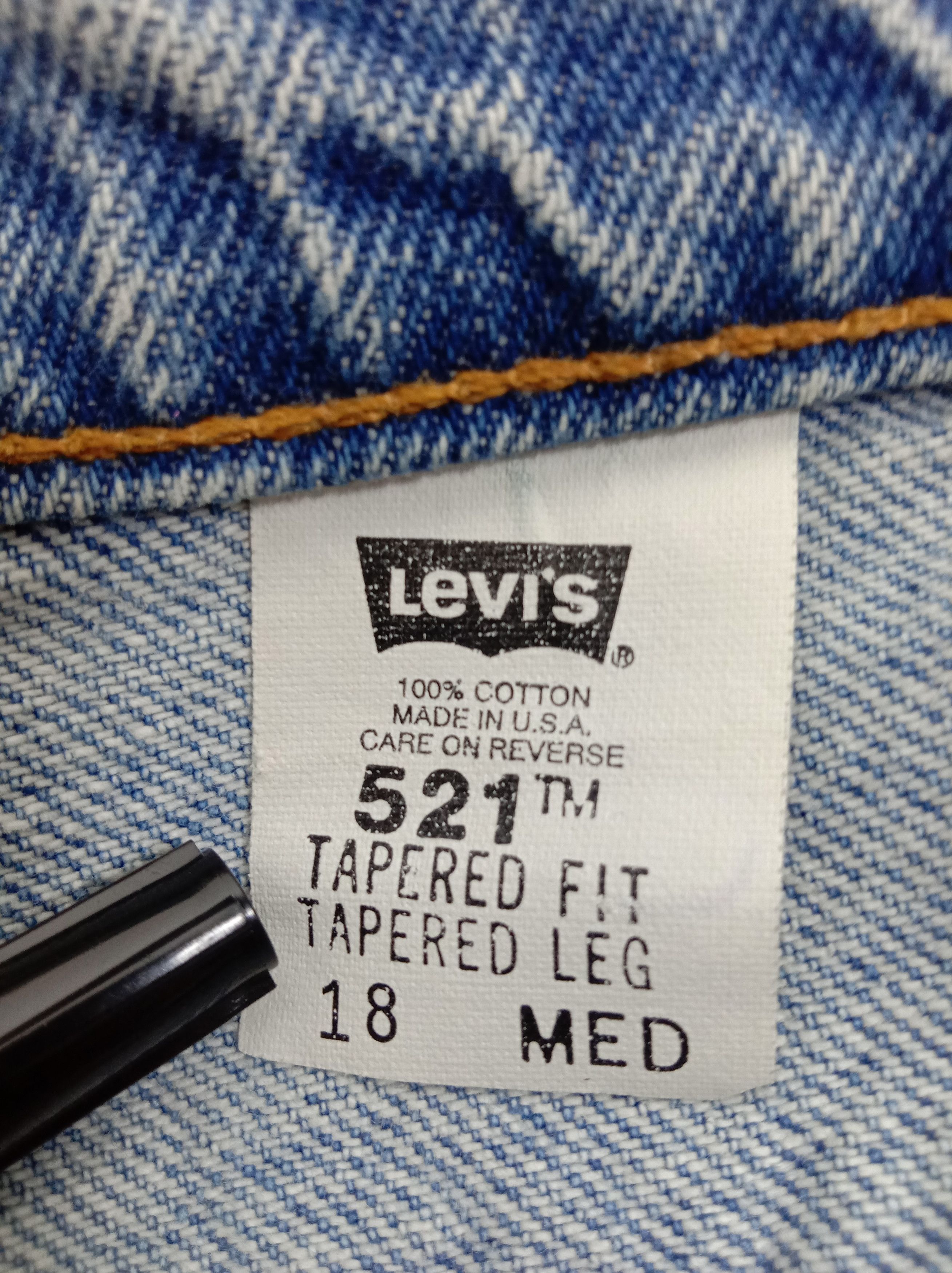 Levi's Vintage 90s Levi's 521 Jeans Blue Wash Tapered Fit Denim Size 33" - 14 Thumbnail