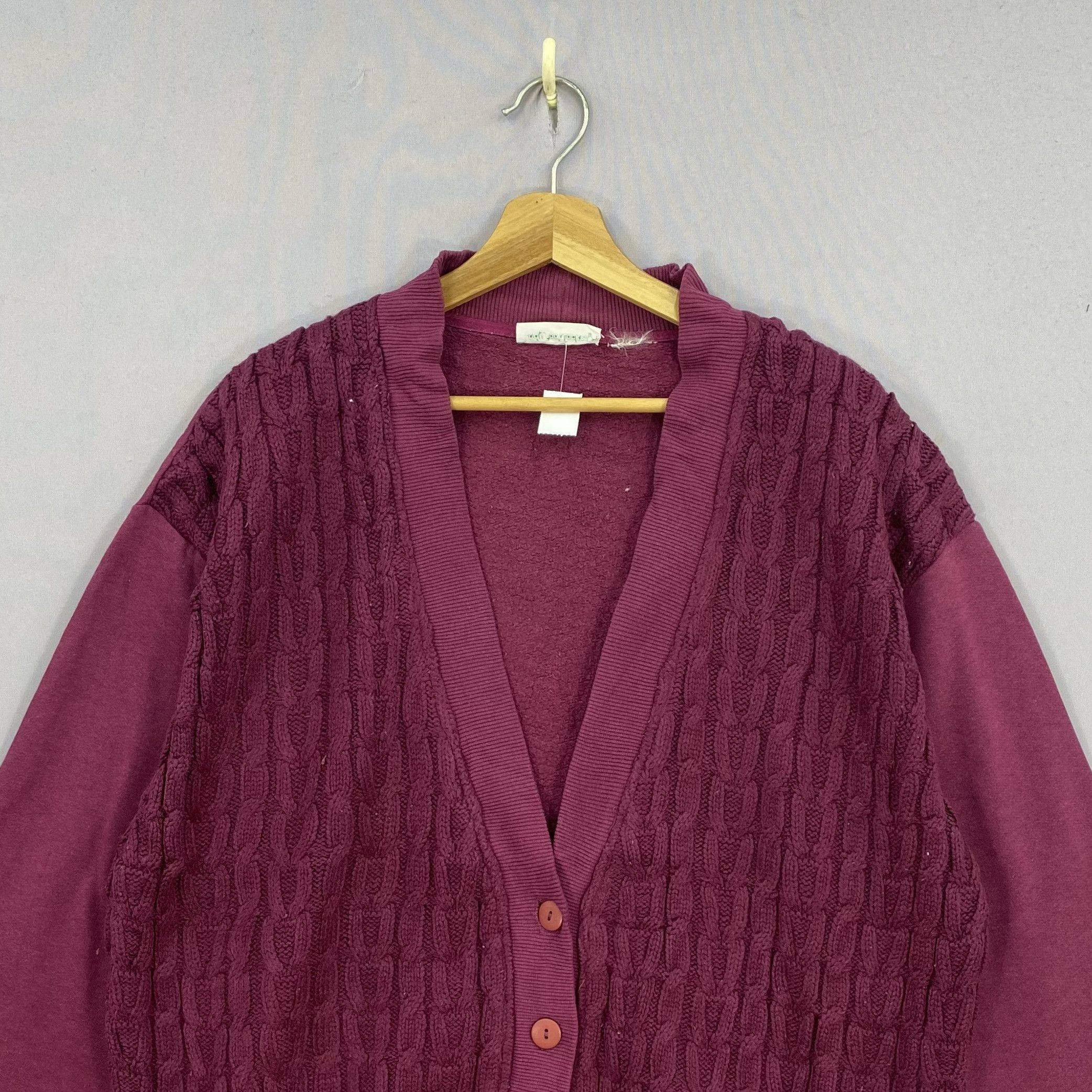 Japanese Brand Vintage Foot Locker Cable Knit Cardigan V-Neck Sweatshirt Size US XL / EU 56 / 4 - 4 Thumbnail