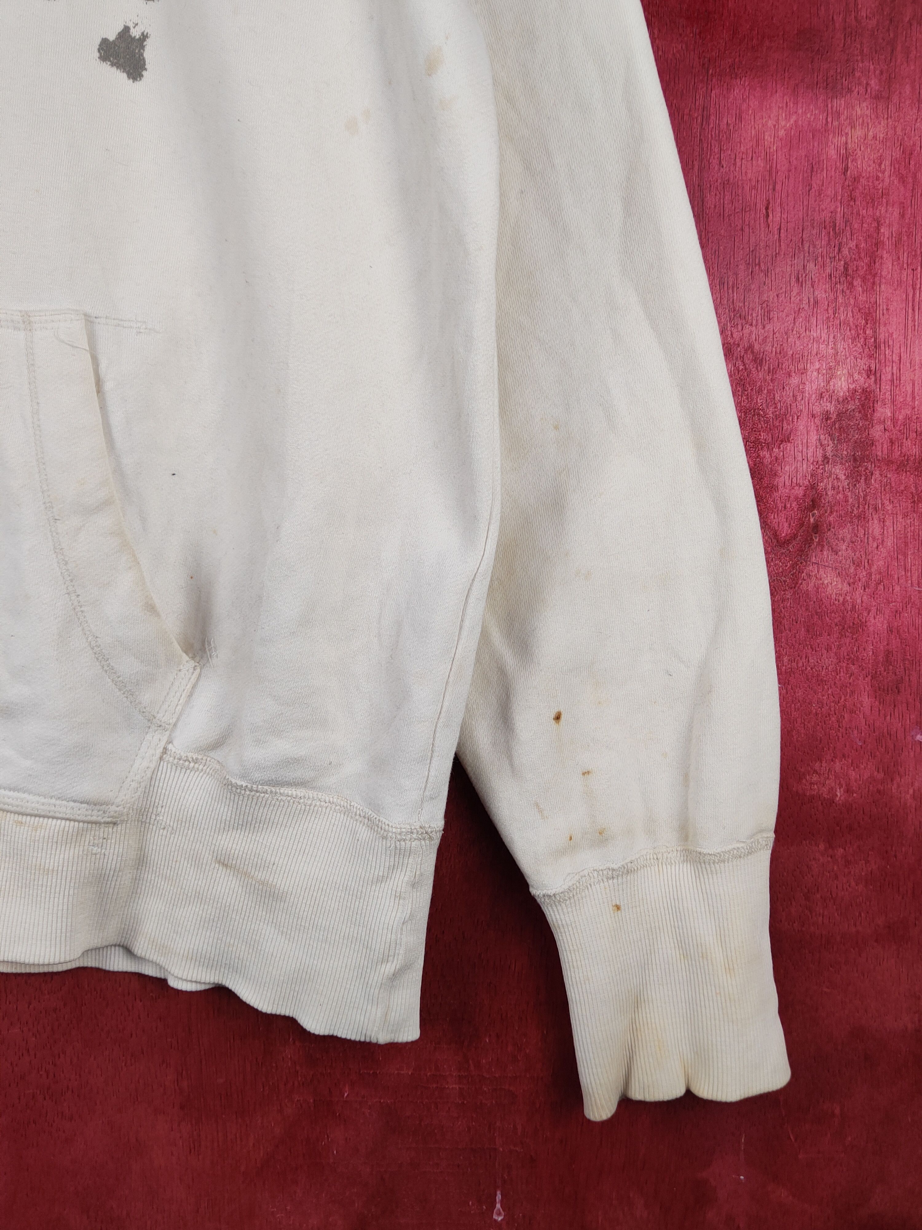 American Eagle Outfitters × Japanese Brand × Vintage American Eagle Outfitters White dirty Sweatshirts #S2041 Size US L / EU 52-54 / 3 - 8 Thumbnail