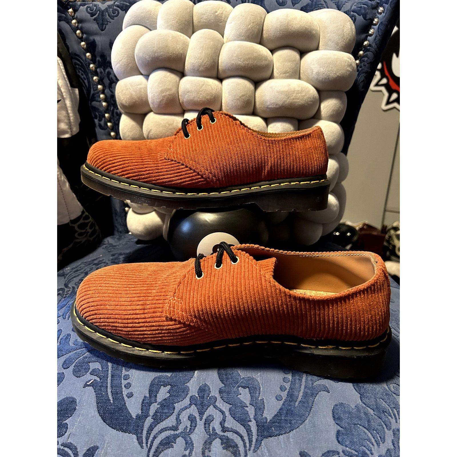 Dr. Martens Dr Martens Pumpkin Spice Corduroy Oxford size 9/EU 42 Size US 9 / EU 42 - 2 Thumbnail