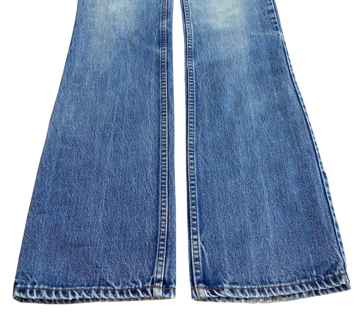 Levi's Levi’s Faded Wash Boot Cut Style Jeans Size US 29 - 5 Thumbnail