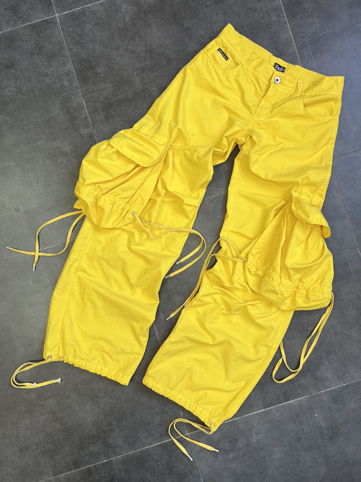 Dolce & Gabbana Vintage Dolce Gabbana Y2K Sex Bondage cargo parachute pants Size 26" / US 2 / IT 38 - 4 Thumbnail
