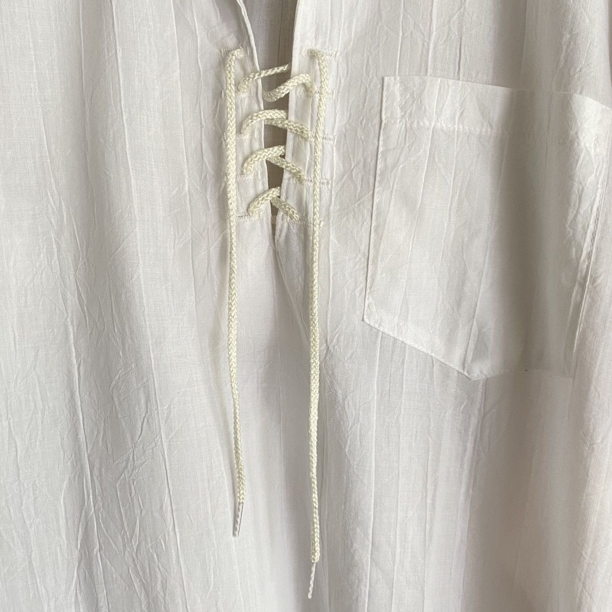 Vintage Paradise Found White V-Neck Tie Shirt Size US S / EU 44-46 / 1 - 5 Thumbnail