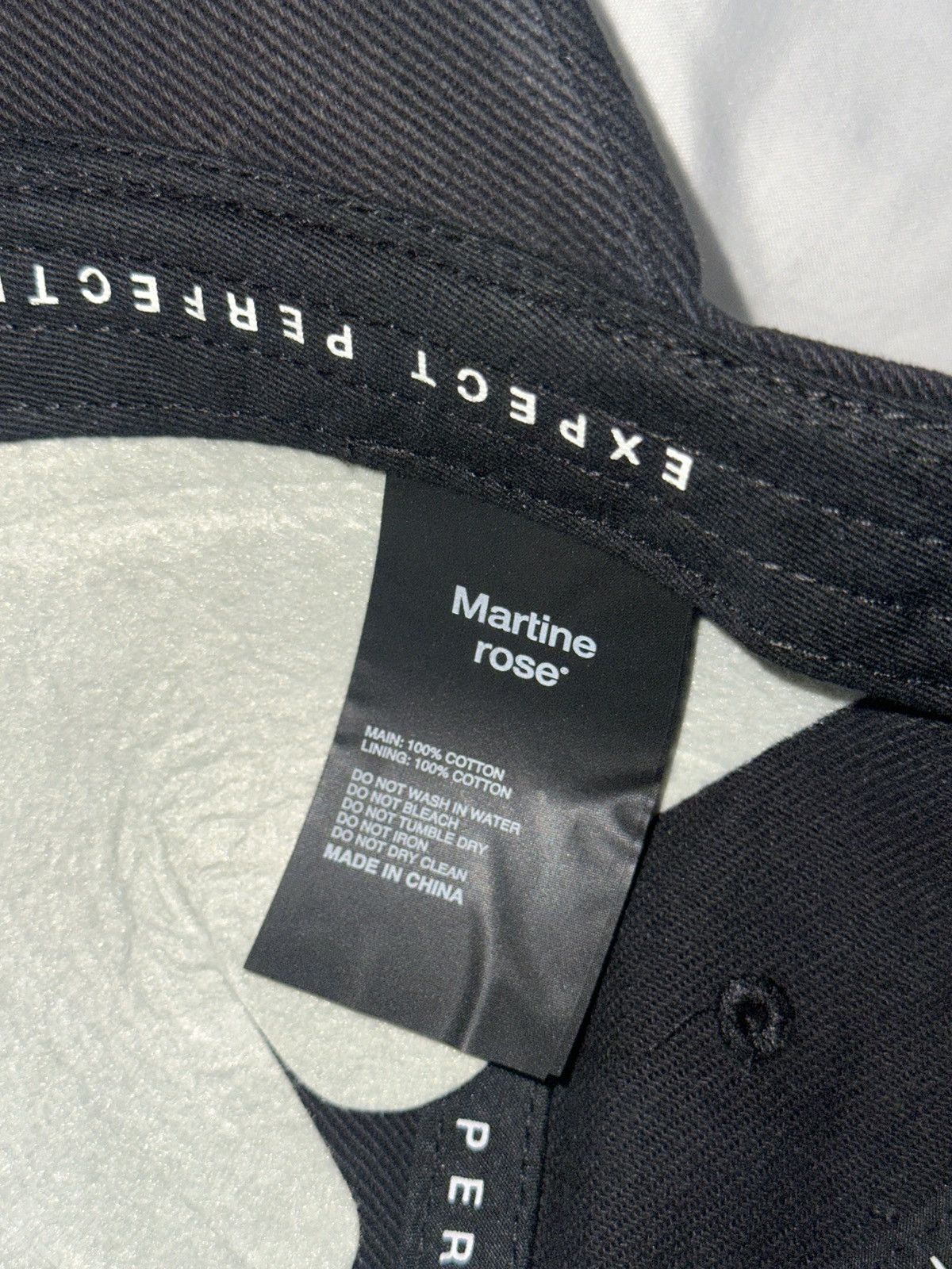 Martine Rose MARTINE ROSE BLACK WASHED CUT PEAK HAT Size ONE SIZE - 6 Thumbnail