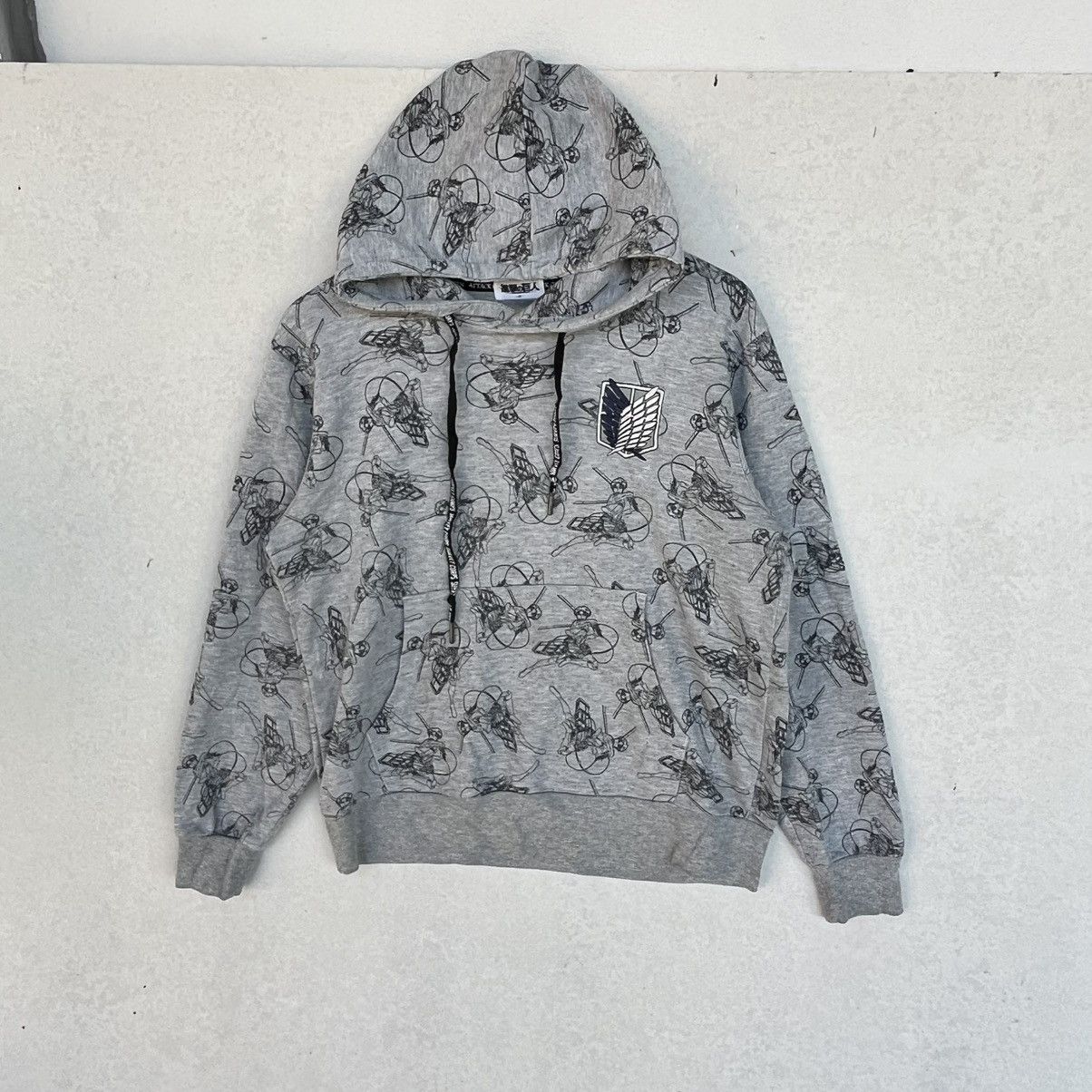Other Vintage Attack on Titan Full Printed Grey Hoodie Size M Size US M / EU 48-50 / 2 - 2 Thumbnail