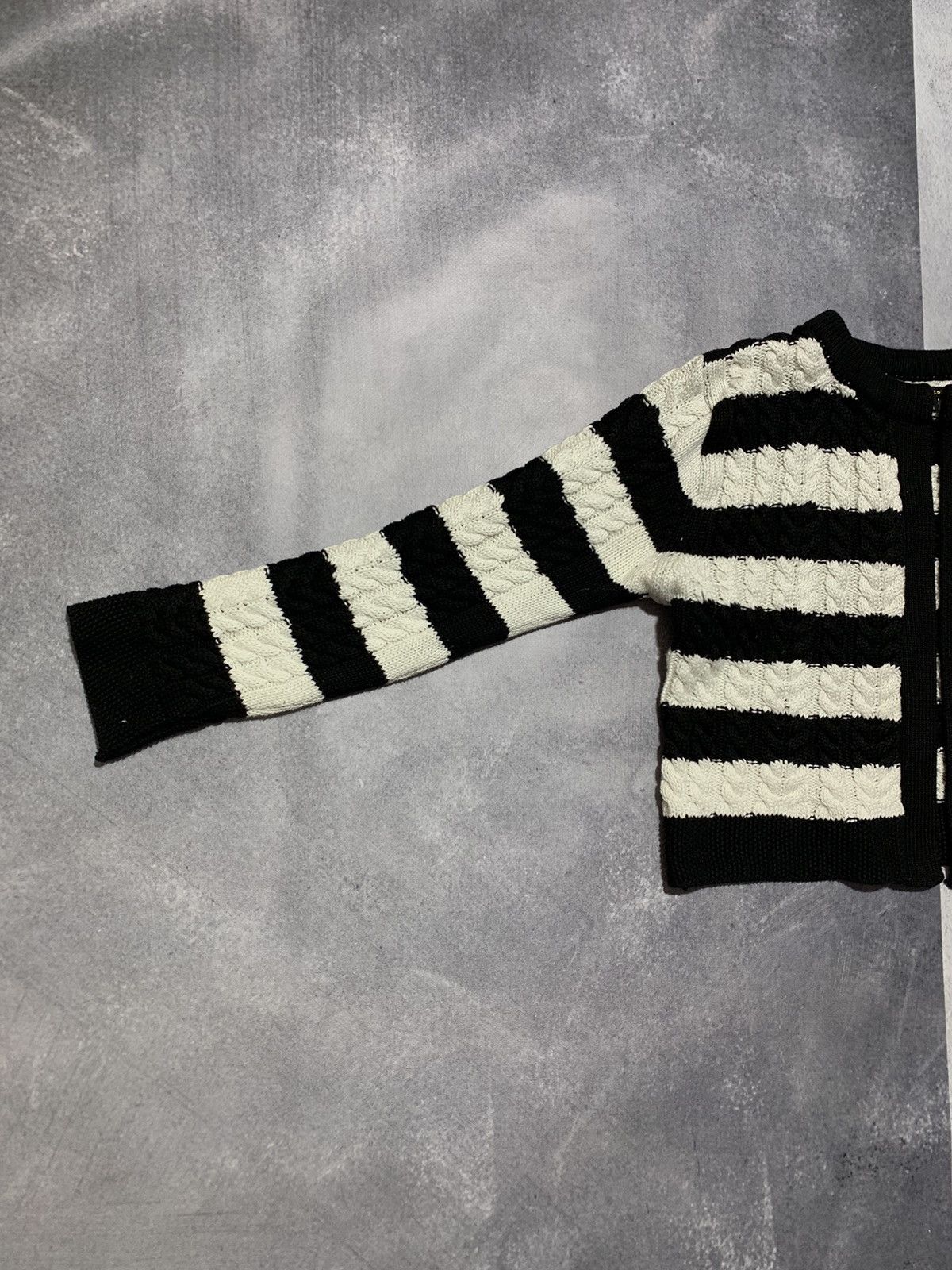 Japanese Brand × Vintage Vintage Y2K cropped stripped knitwear cardigan size L Size L / US 10 / IT 46 - 2 Thumbnail