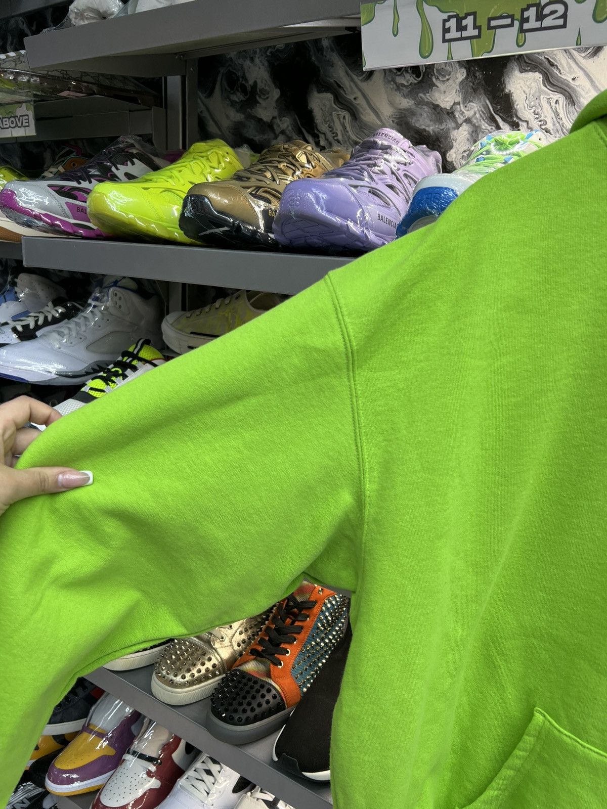 Supreme Supreme Doggs Slime Hoodie Size US XL / EU 56 / 4 - 4 Thumbnail