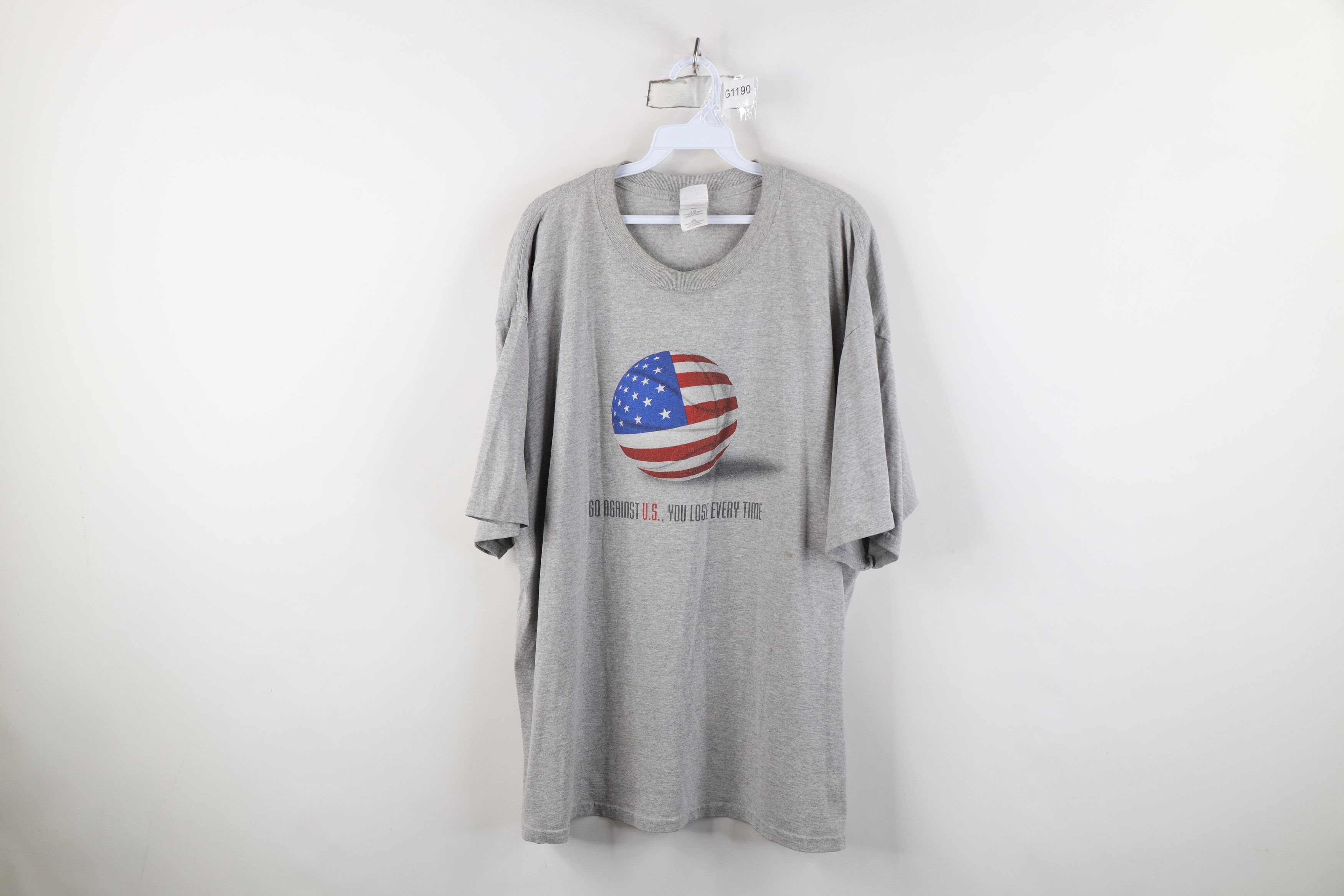 Vintage Vintage Y2K USA Olympics Team USA Basketball T-Shirt Gray Size US XXL / EU 58 / 5 - 1 Thumbnail