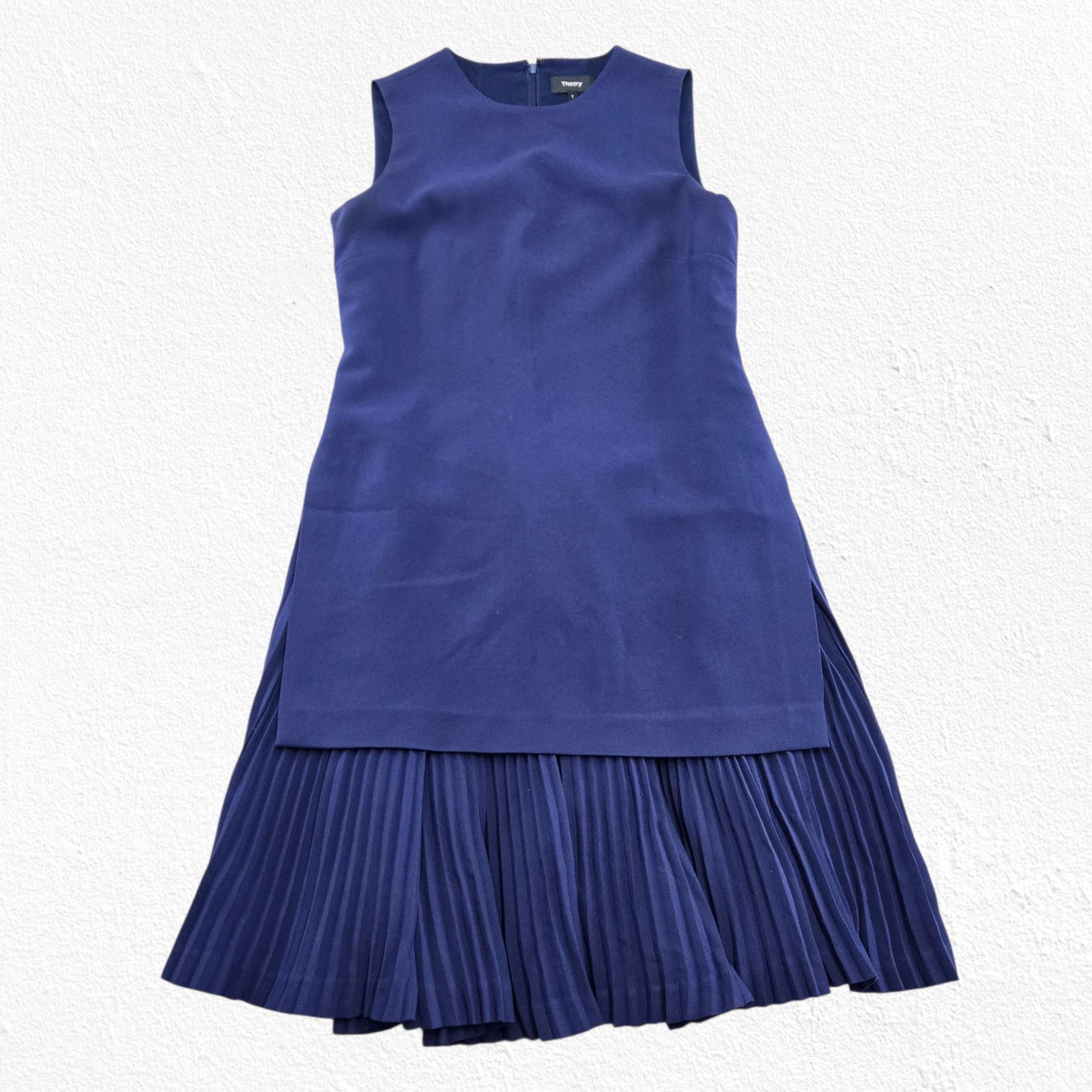 Theory Navy Blue Pleated Hem Modern Sleeveless Dress Size 4 Size S / US 4 / IT 40 - 2 Thumbnail