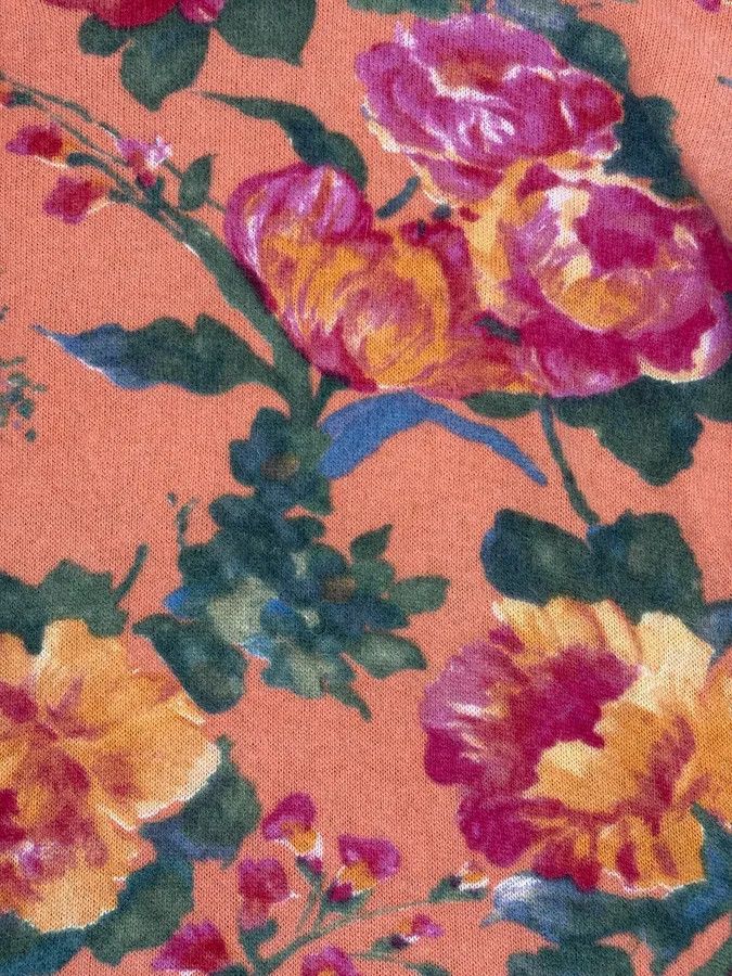 Dolce & Gabbana 1990s Dolce & Gabbana Floral Turtleneck Size S / US 4 / IT 40 - 8 Thumbnail