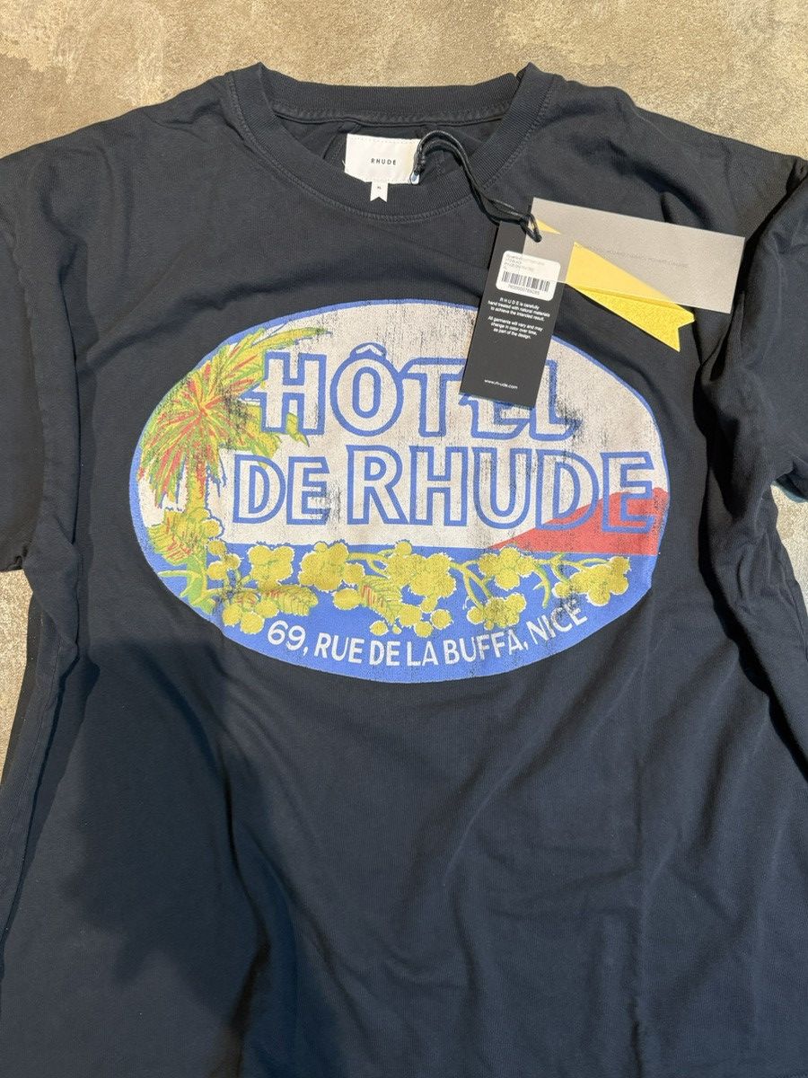 Rhude Rhude Dimora Tee Shirt Hotel De Rhude XL Size US XL / EU 56 / 4 - 5 Thumbnail