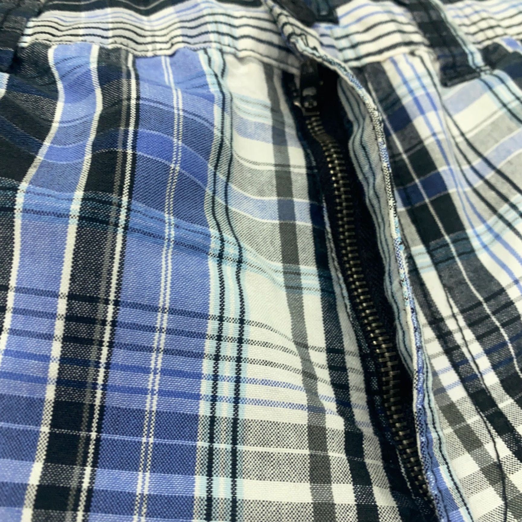 Southpole Southpole Plaid Bermuda Shorts Mens Size 34 Blue 12" Inseam Y2K Skater Grunge Size US 34 / EU 50 - 3 Thumbnail