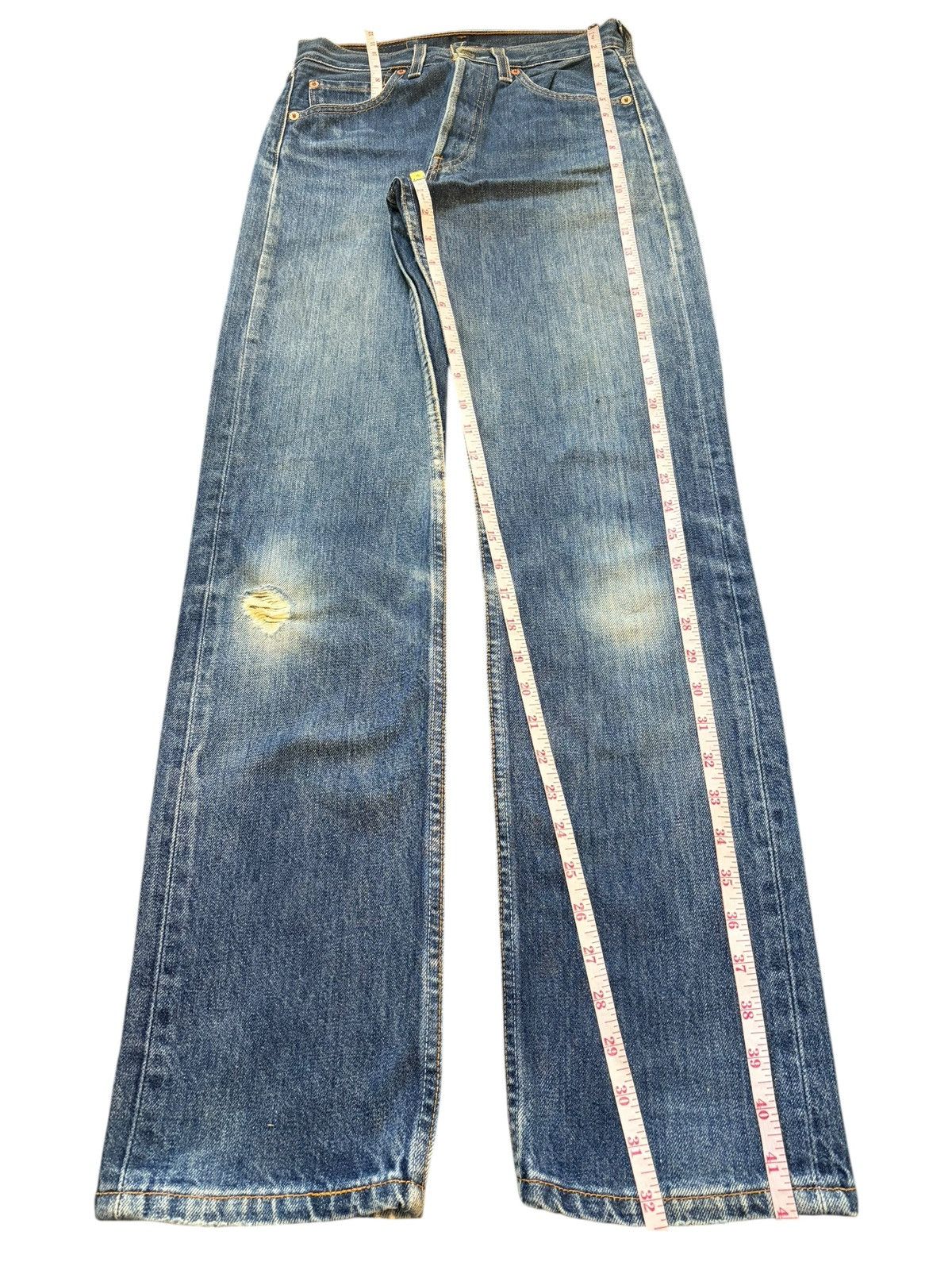 Levi's Vintage 90s Levis 501 Faded Wash Distressed Jeans Size US 26 / EU 42 - 7 Thumbnail