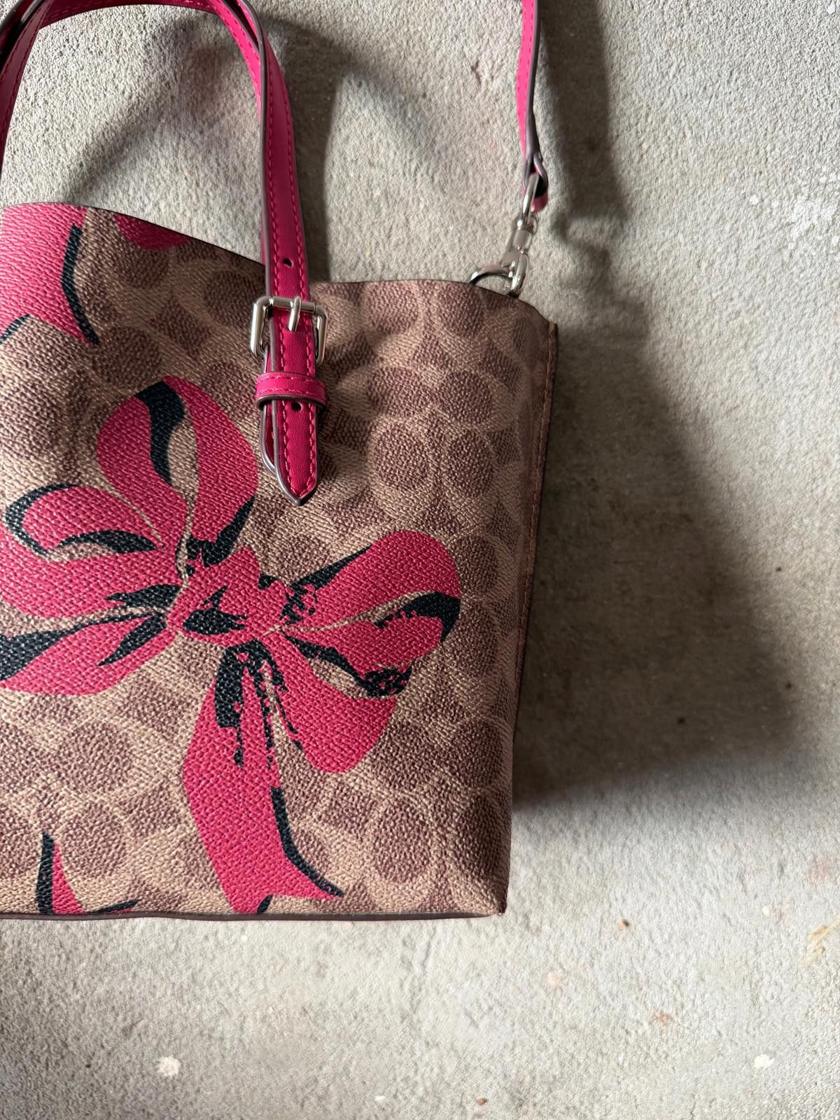 Coach Coach 2Way Signature Mollie 25 Ribbon Tote Bag Beige/Pink Size ONE SIZE - 9 Thumbnail