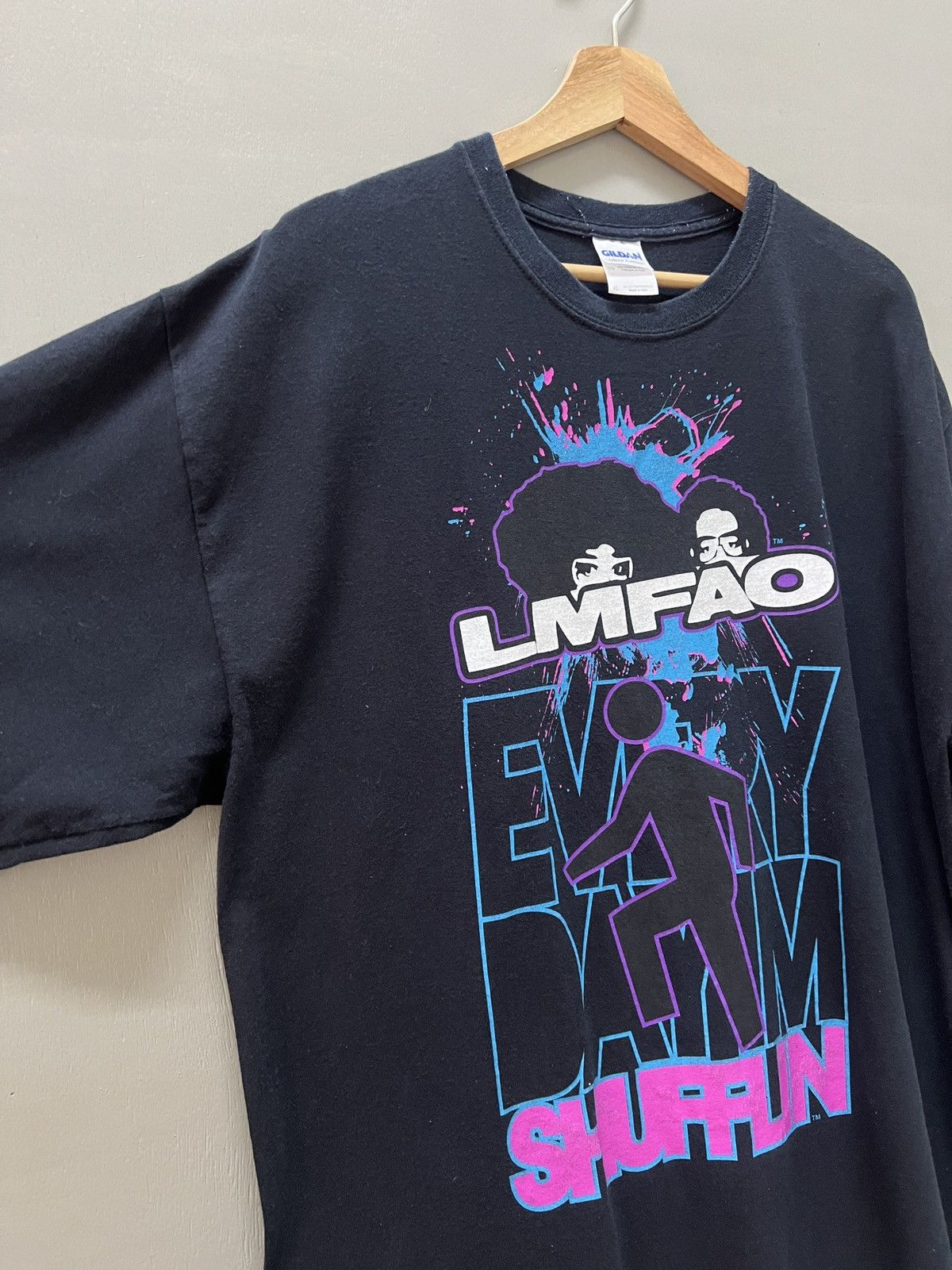 Band Tees Vintage LMFAO party Rock Electro House Tee Size US XL / EU 56 / 4 - 3 Thumbnail