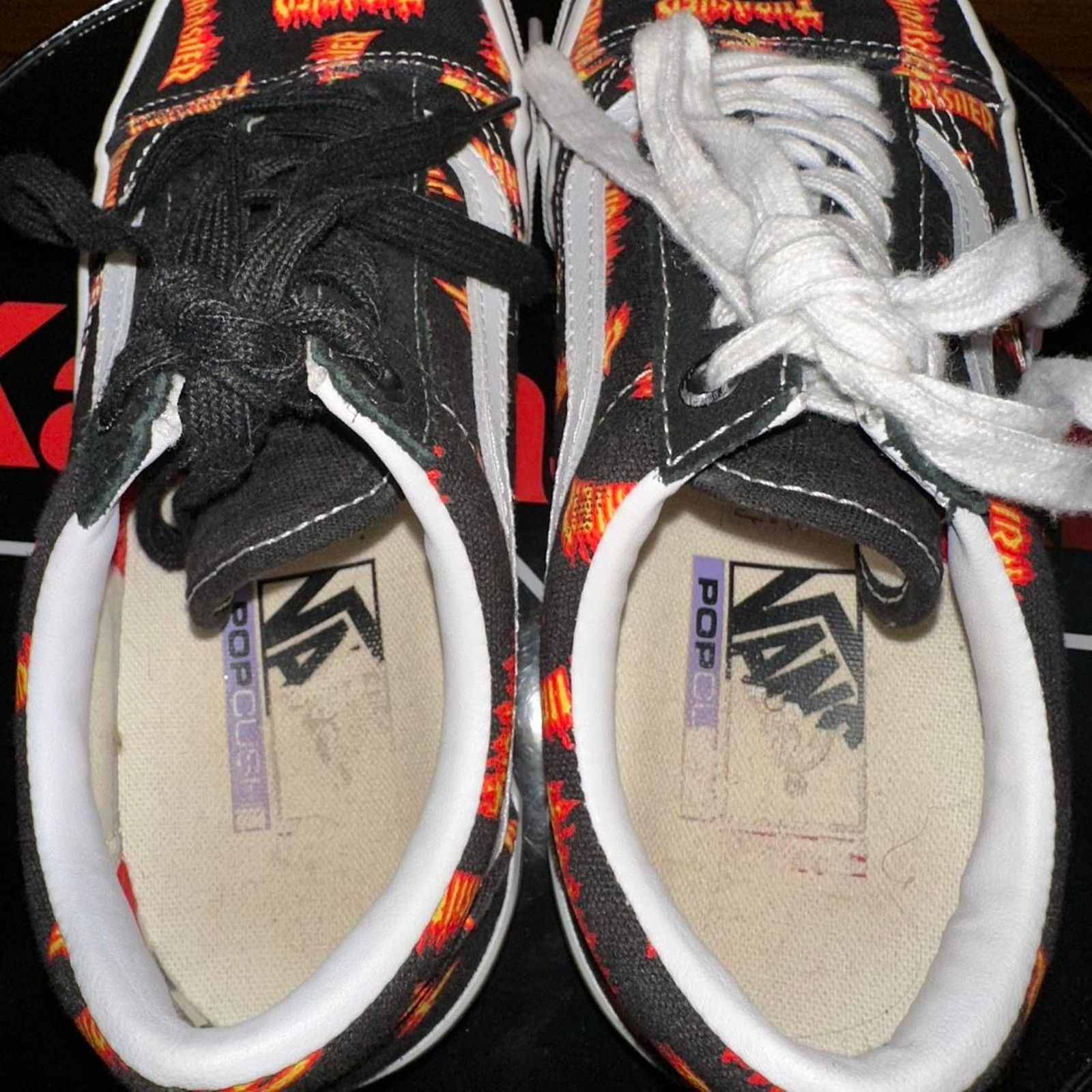 Thrasher × Vans VANS x Thrasher Old Skool Skate Low Top Sneakers size 6 men Size US 6 / EU 39 - 5 Thumbnail