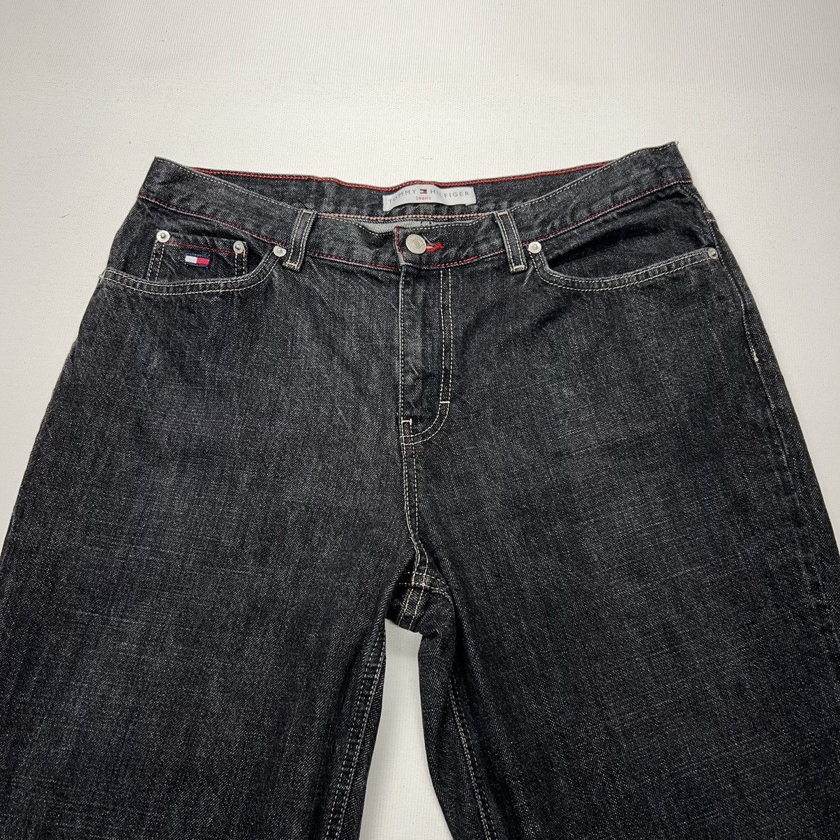 Tommy Hilfiger × Vintage Tommy Hilfiger Jeans Black Blasted Boyfriend Denim Faded Size 34" / US 12 / IT 48 - 6 Thumbnail