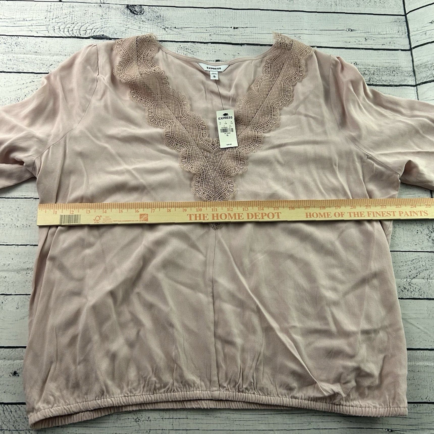 Express Express Long Sleeve Lace Accent Top Womens XL Blush Pink 49 Express Shirt Womens XL Pink Lace No N/A Size XL / US 12-14 / IT 48-50 - 5 Thumbnail