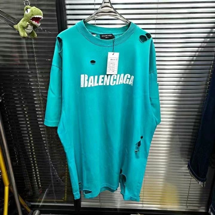 Balenciaga Balenciaga Do old damage logo short sleeve Size US XS / EU 42 / 0 - 1 Thumbnail