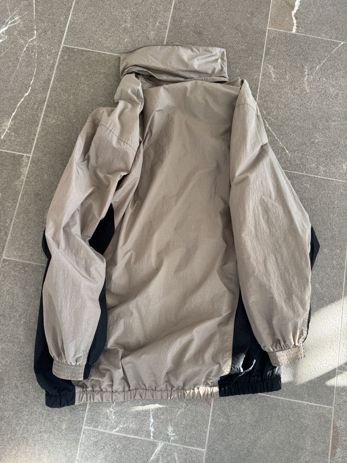 Balenciaga Balenciaga Desert Windbreaker Size US XL / EU 56 / 4 - 2 Thumbnail